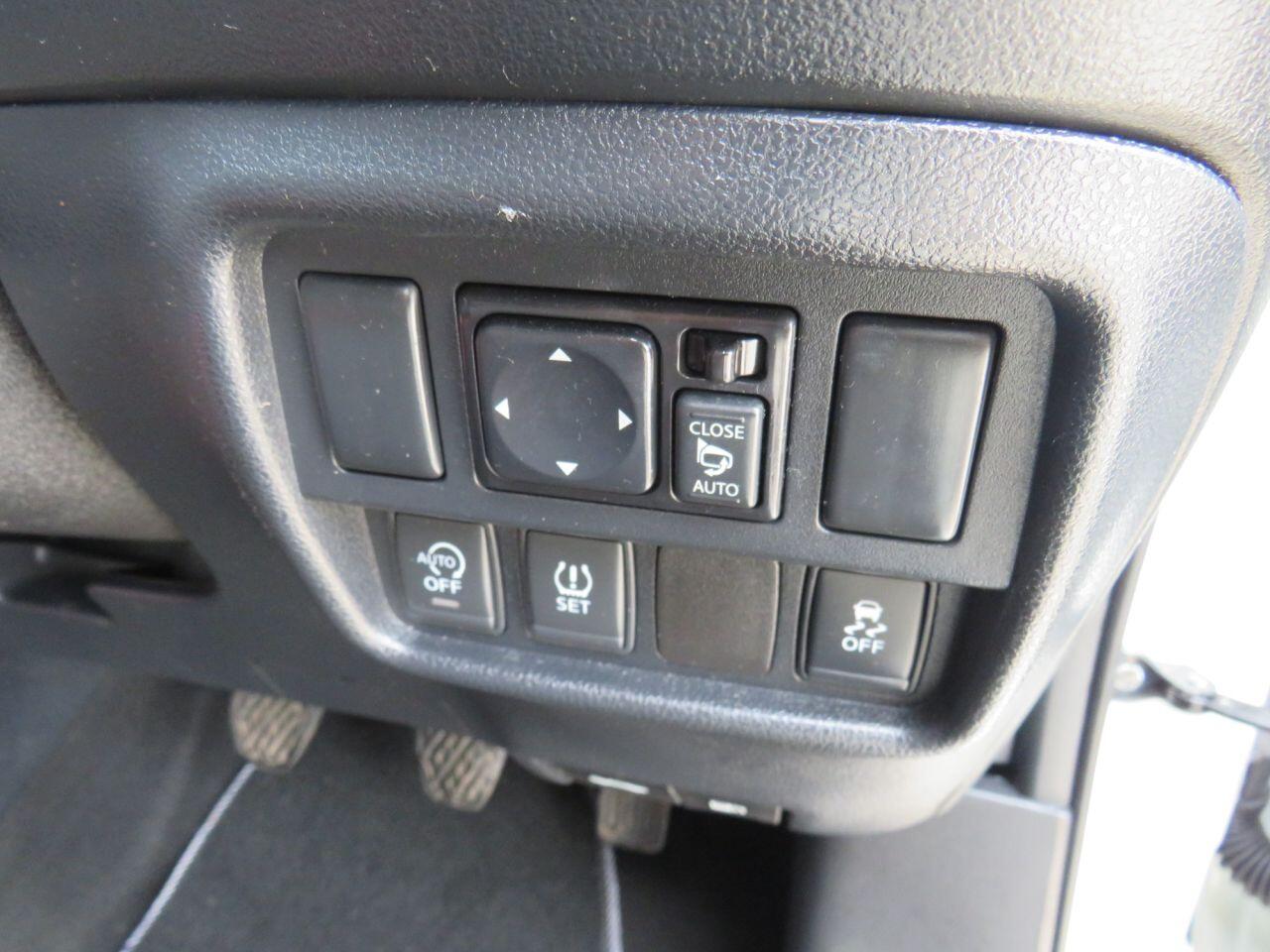 Nissan Juke - Image 21