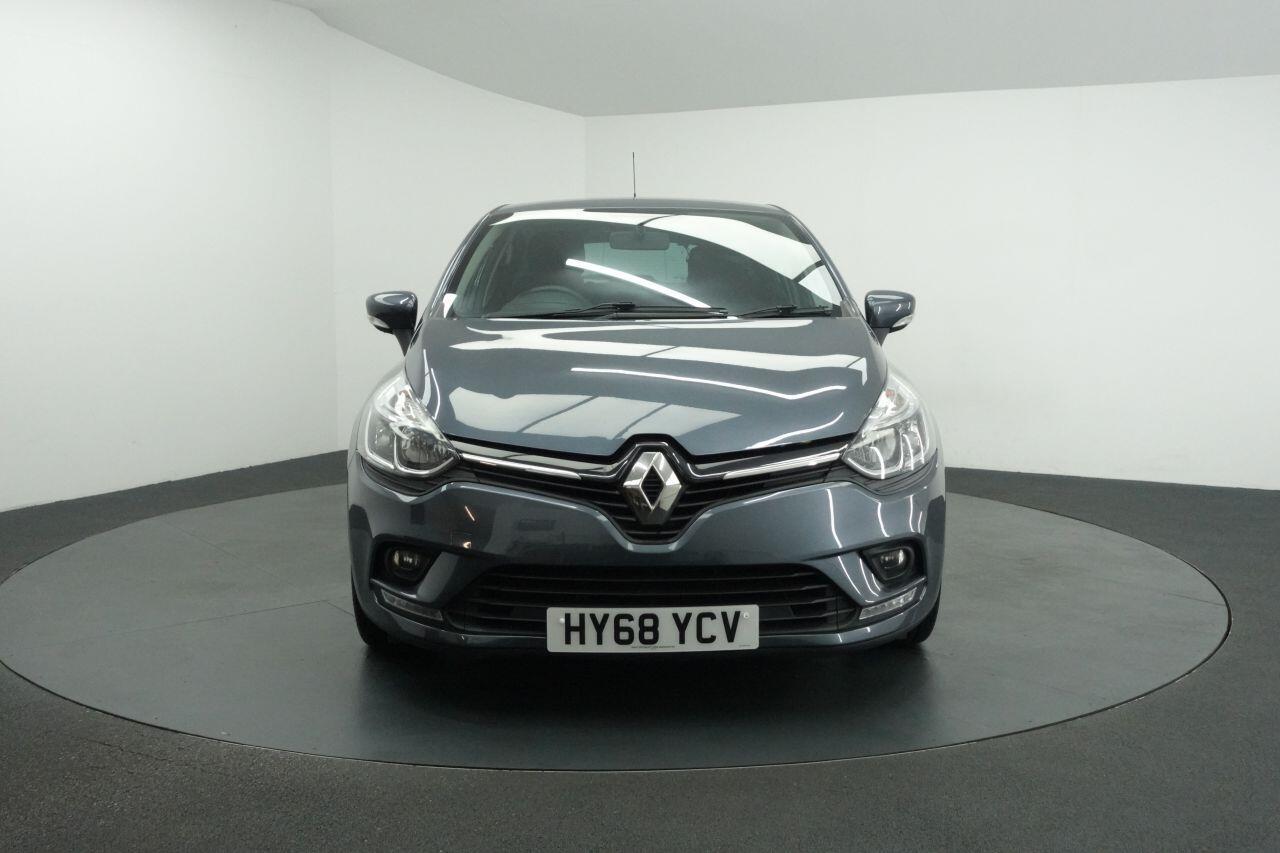 Renault Clio - Image 10