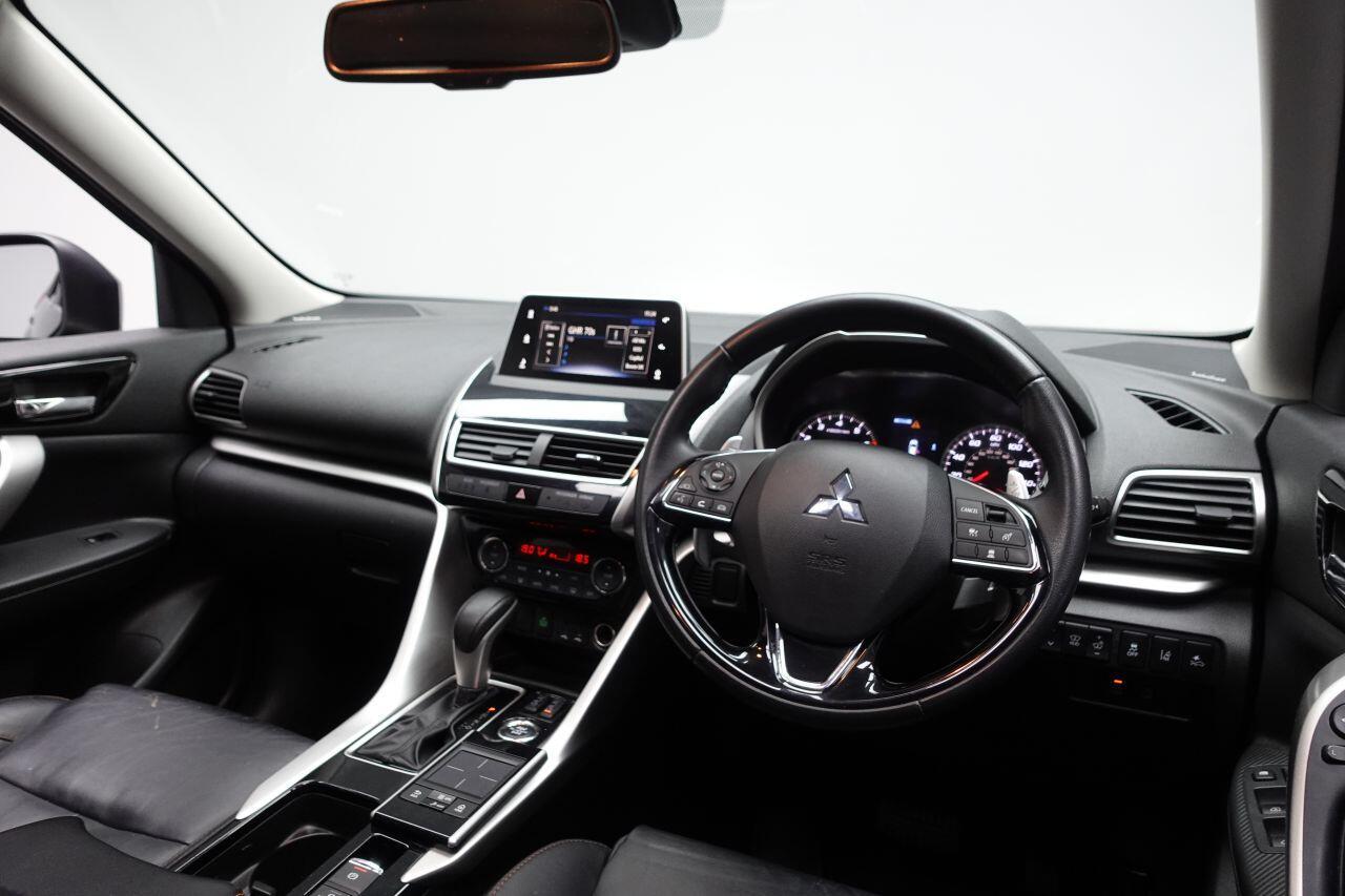 Mitsubishi Eclipse Cross - Image 15