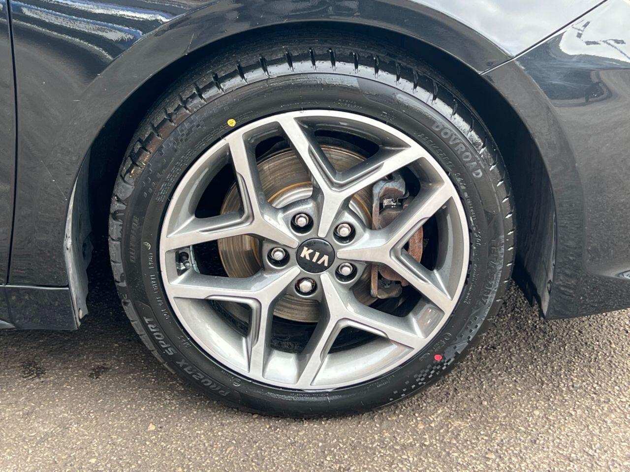 Kia ProCeed - Image 11