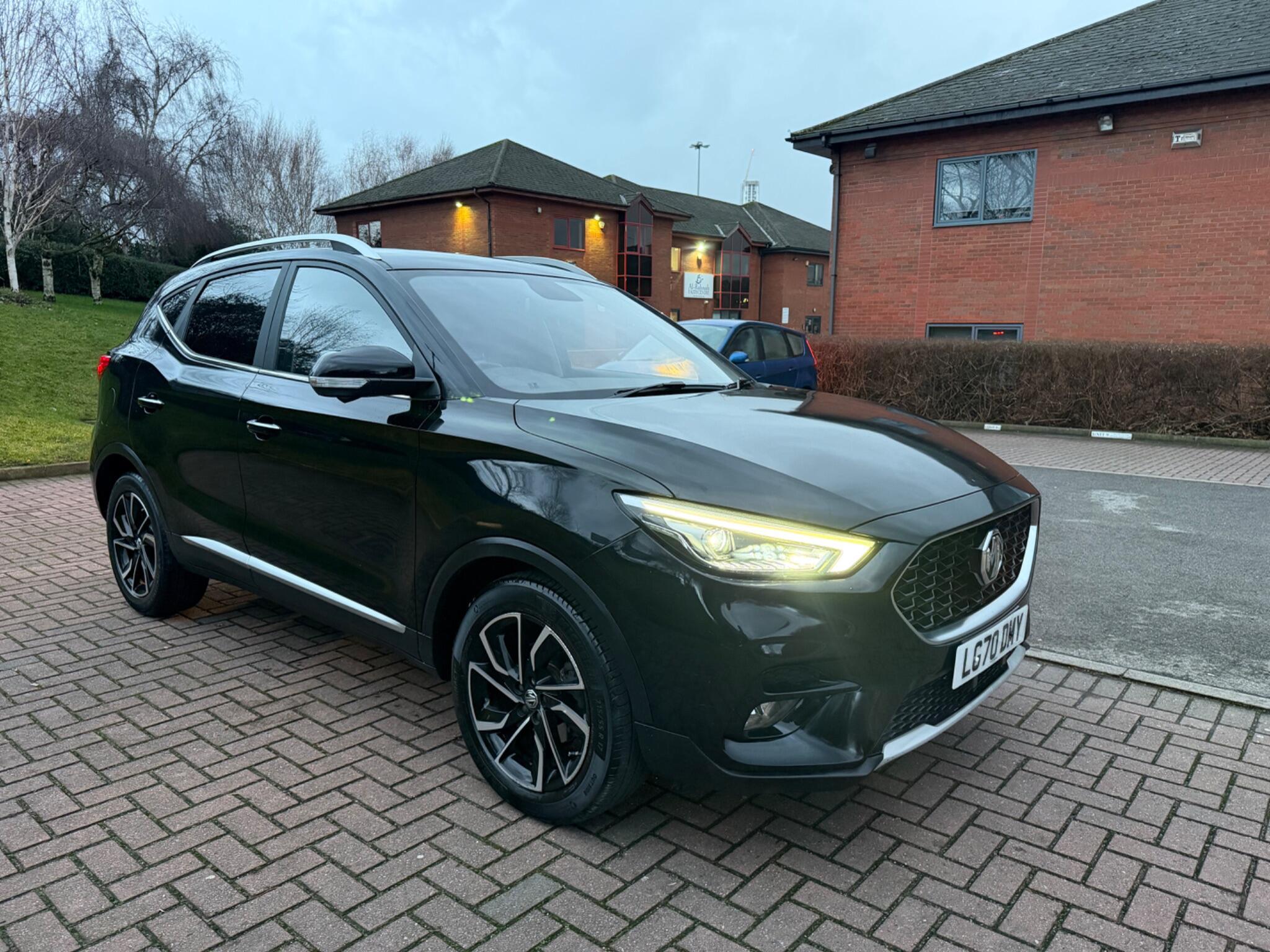 MG MG ZS - Image 17