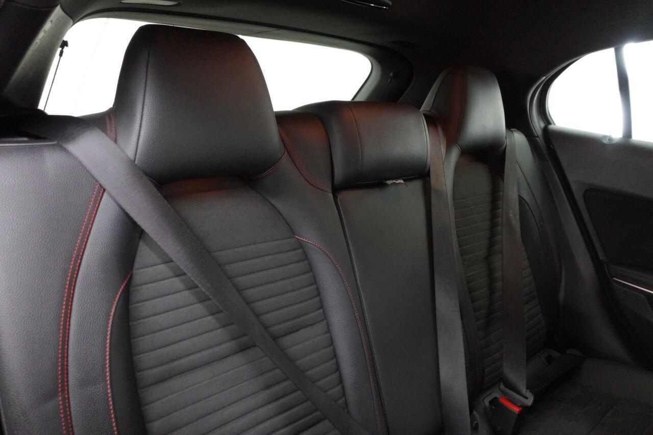 Mercedes-benz GLA - Image 17