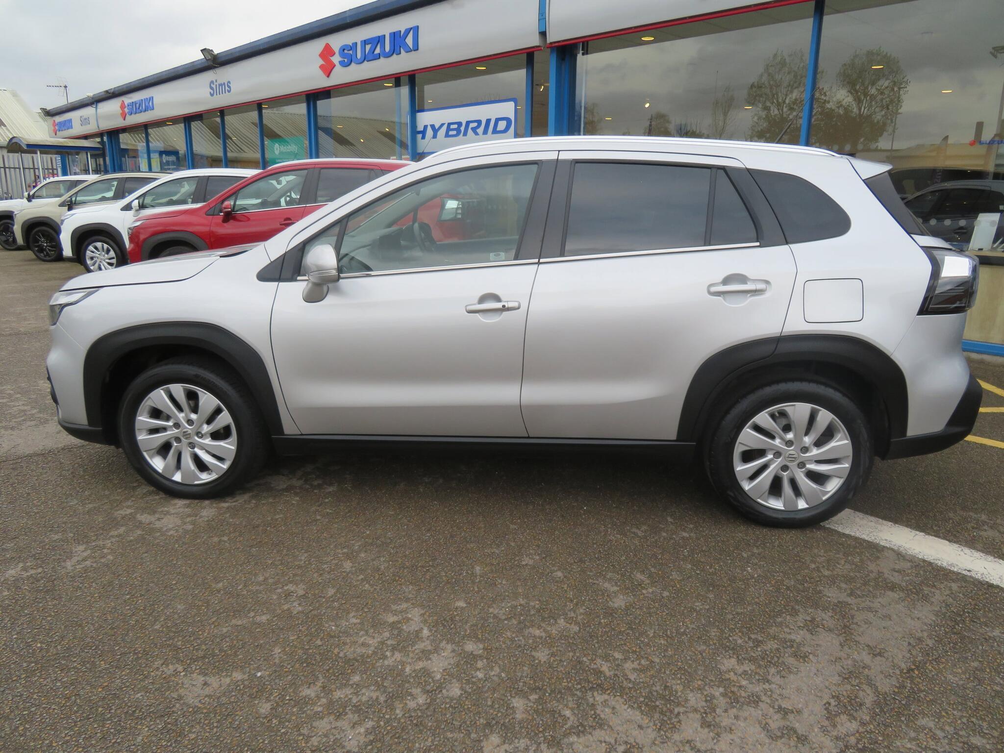 Suzuki S-Cross - Image 9