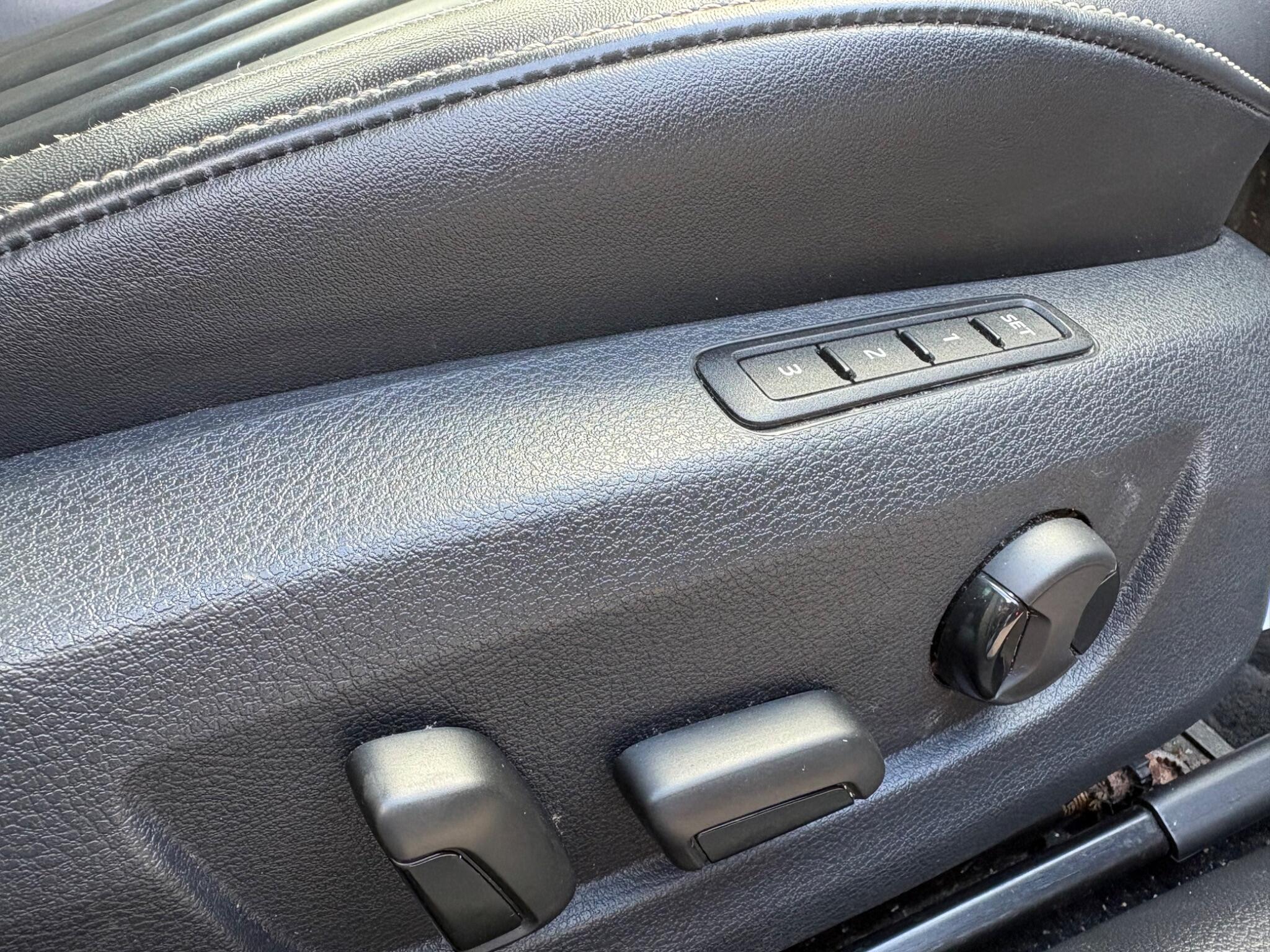 Skoda Superb - Image 33