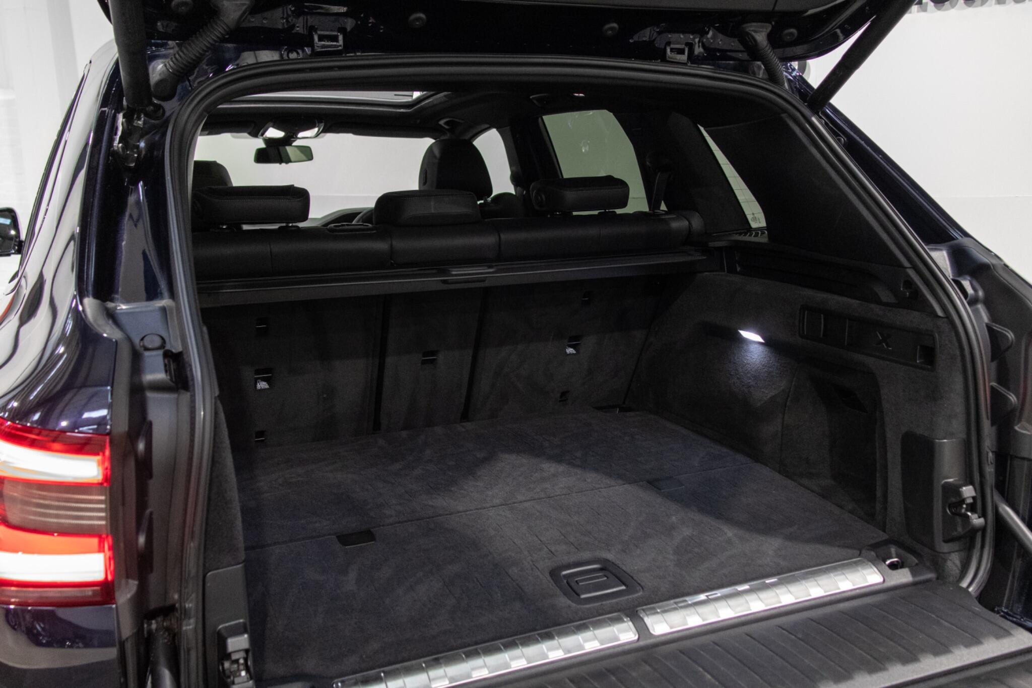 BMW X5 - Image 8
