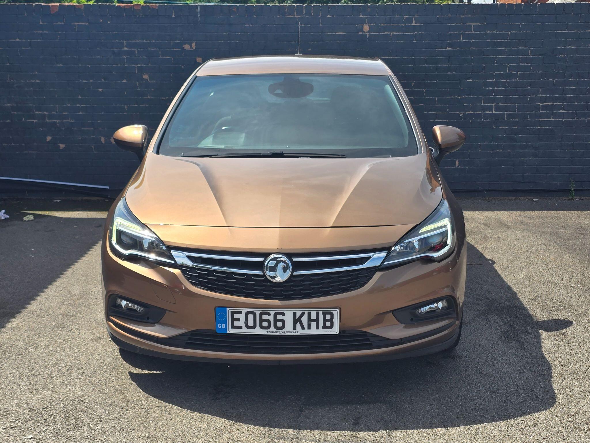Vauxhall Astra - Image 4