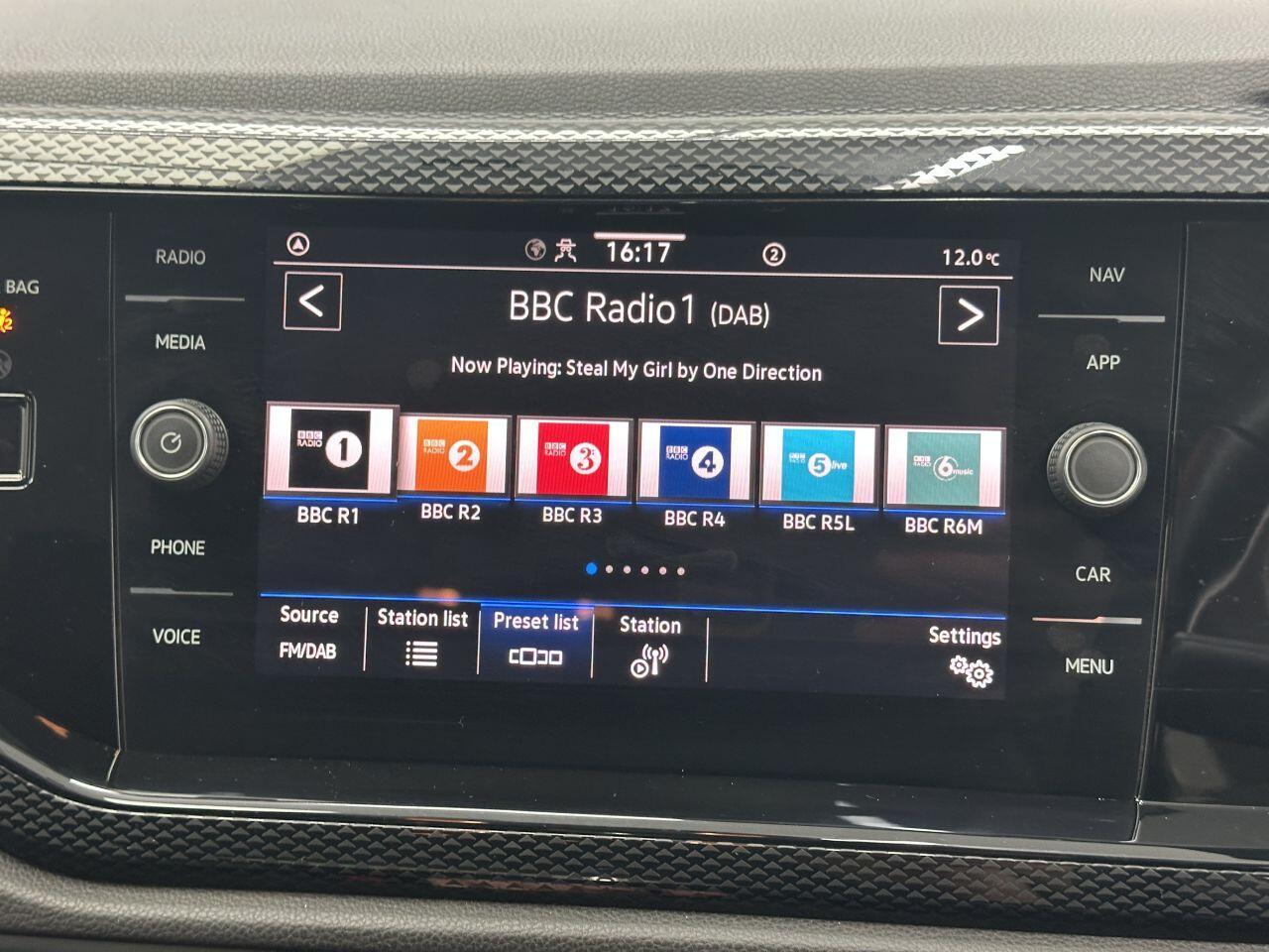 Volkswagen Polo - Image 26