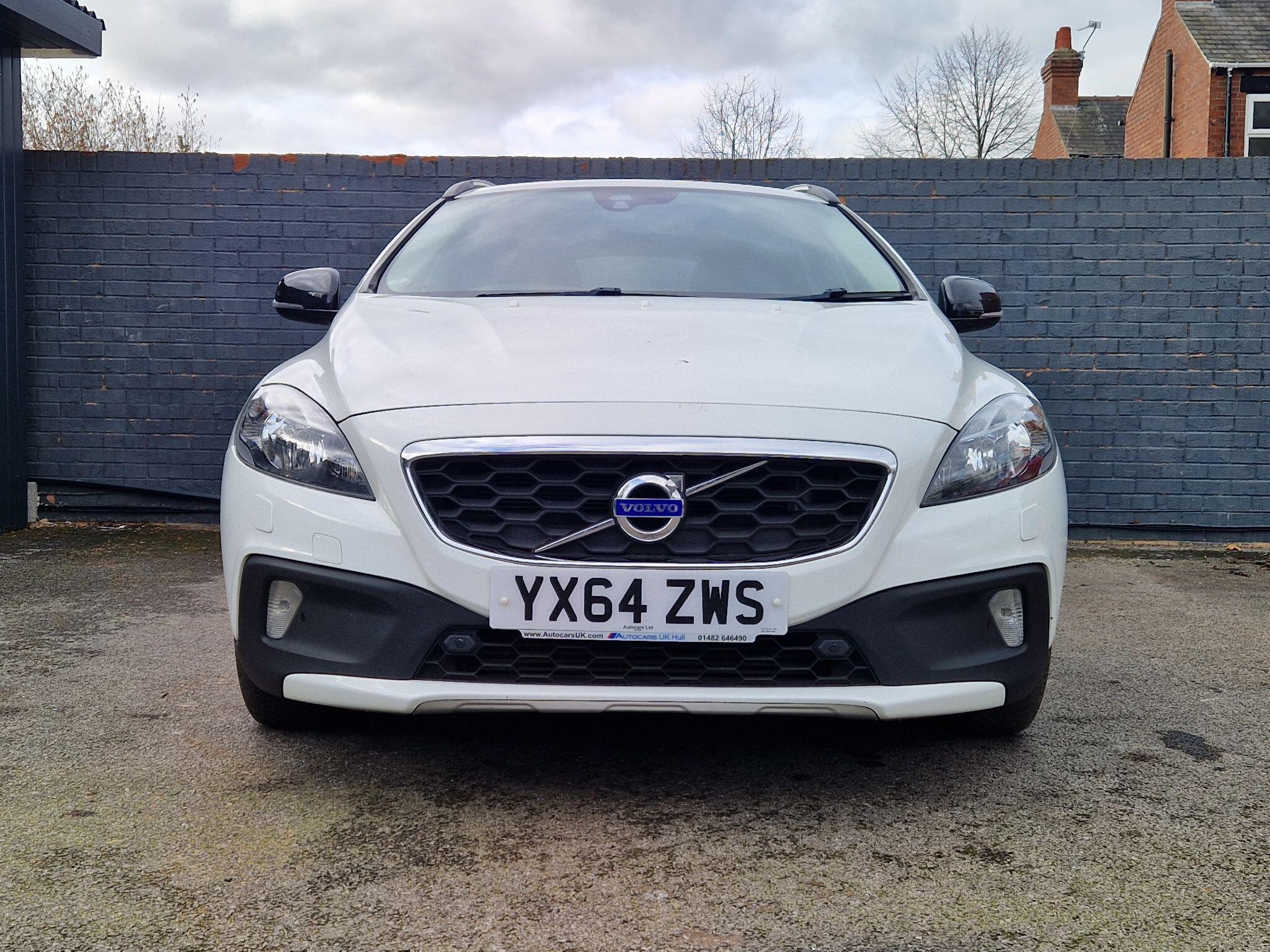 Volvo V40 CROSS COUNTRY - Image 18
