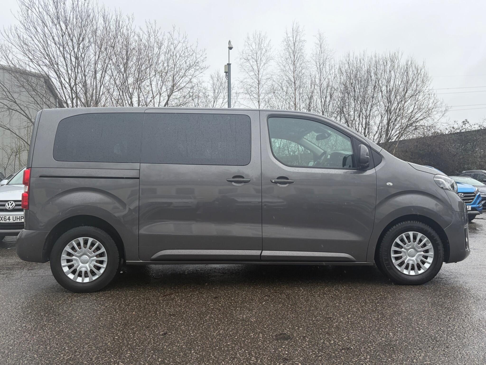Toyota Proace Verso - Image 14