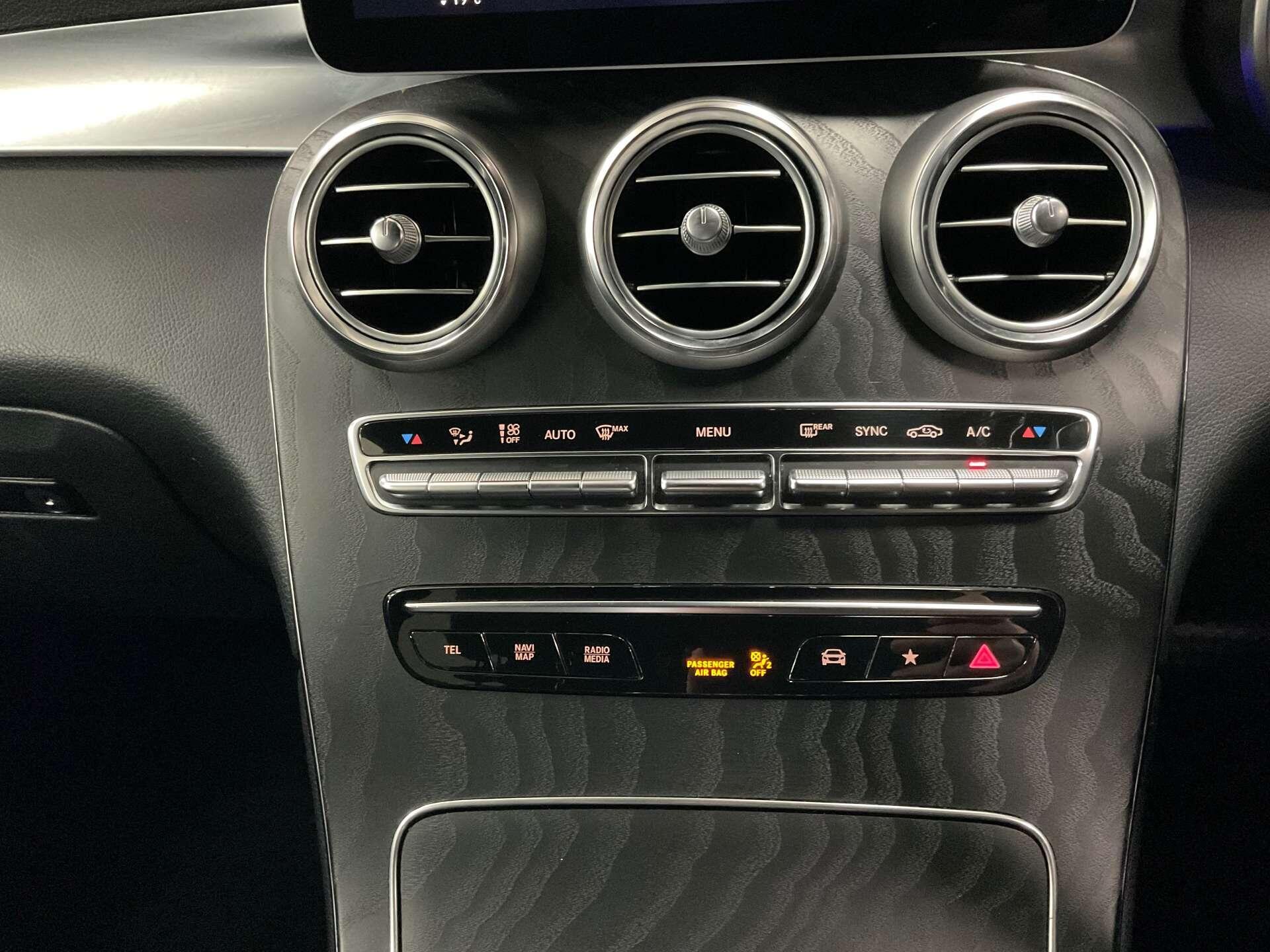Mercedes GLC - Image 26