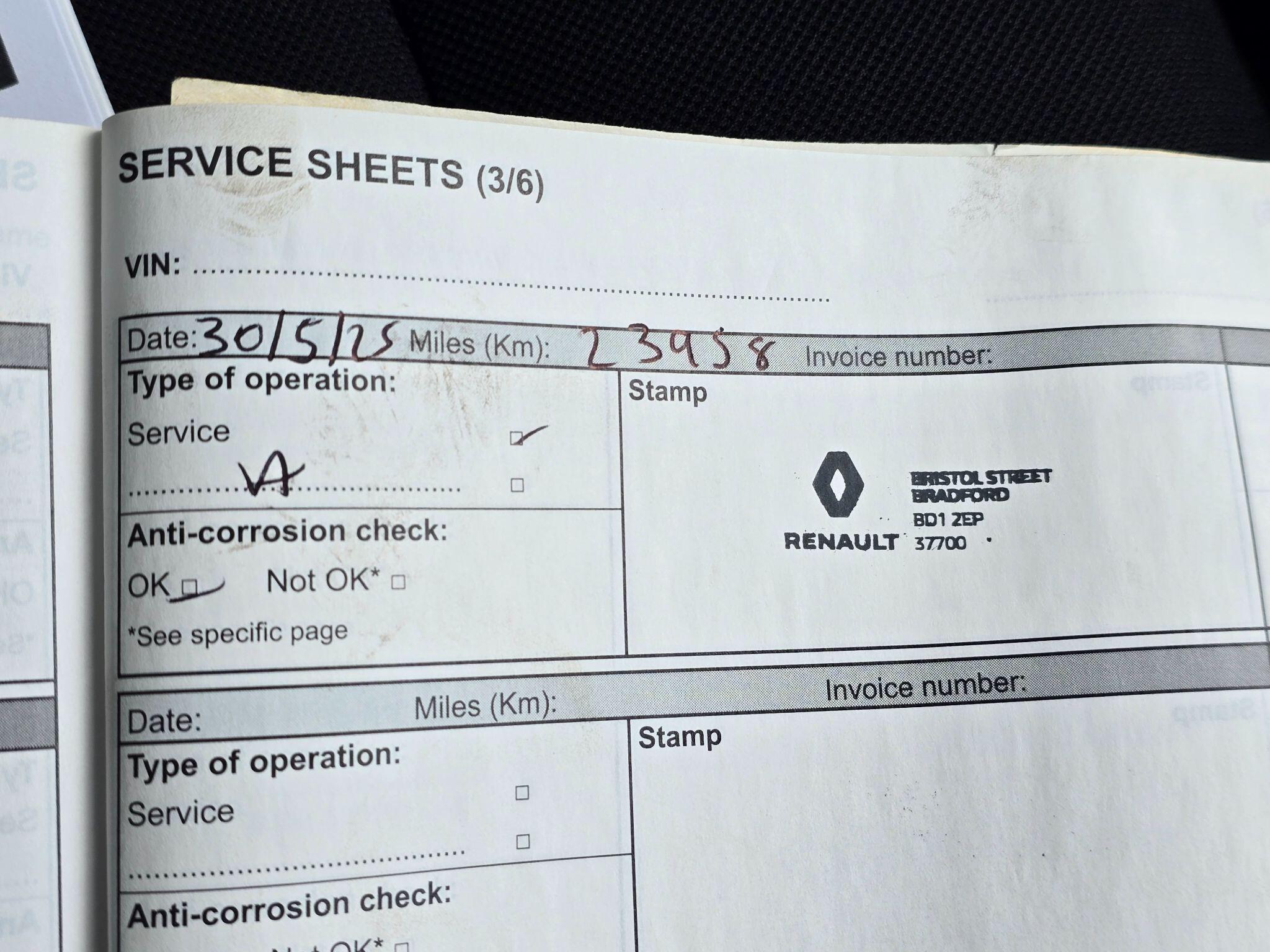 Renault Captur - Image 19