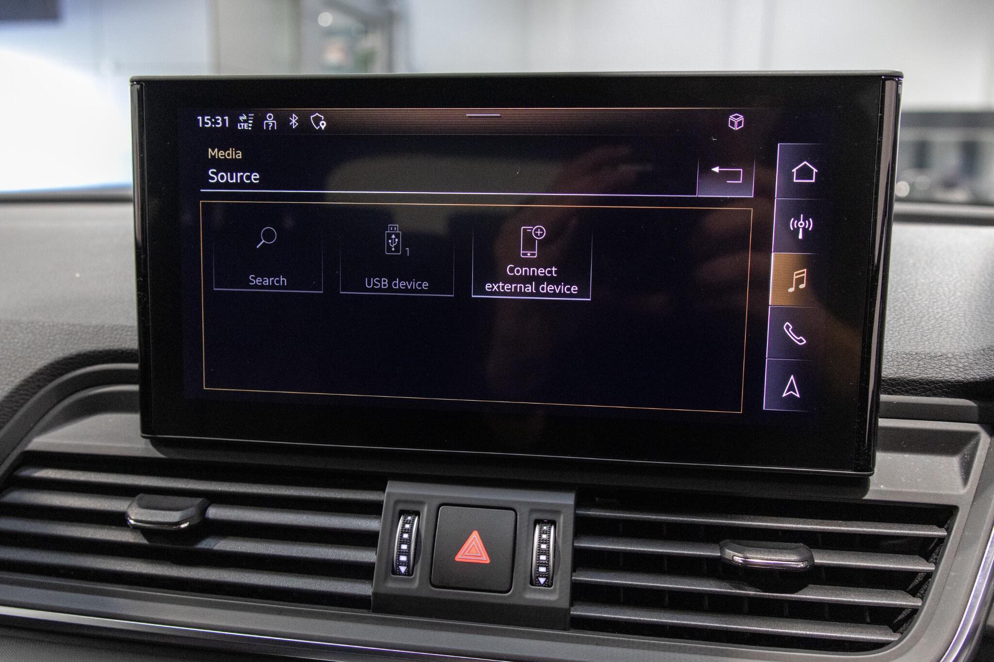 Audi Q5 - Image 19