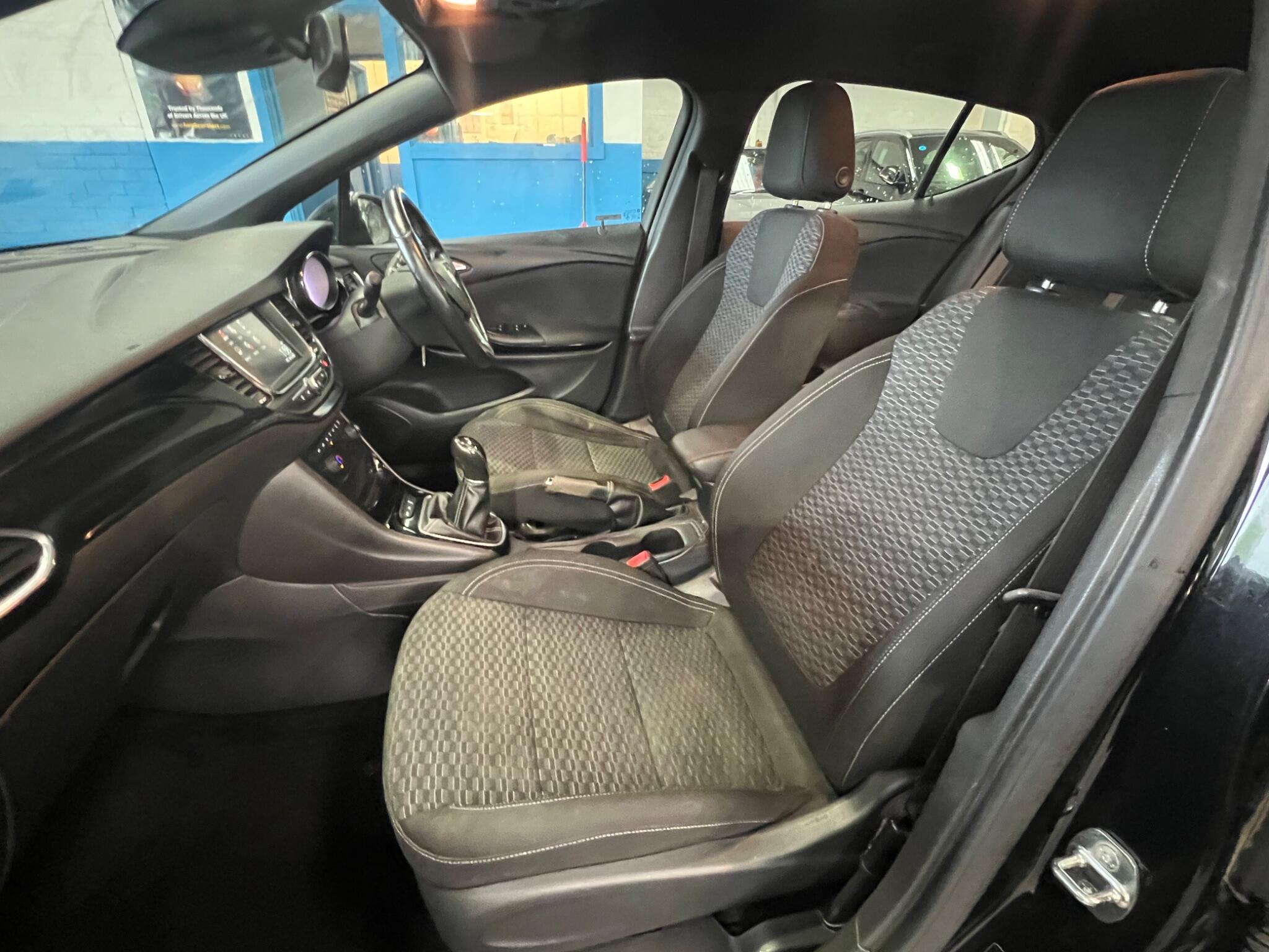 Vauxhall Astra - Image 26