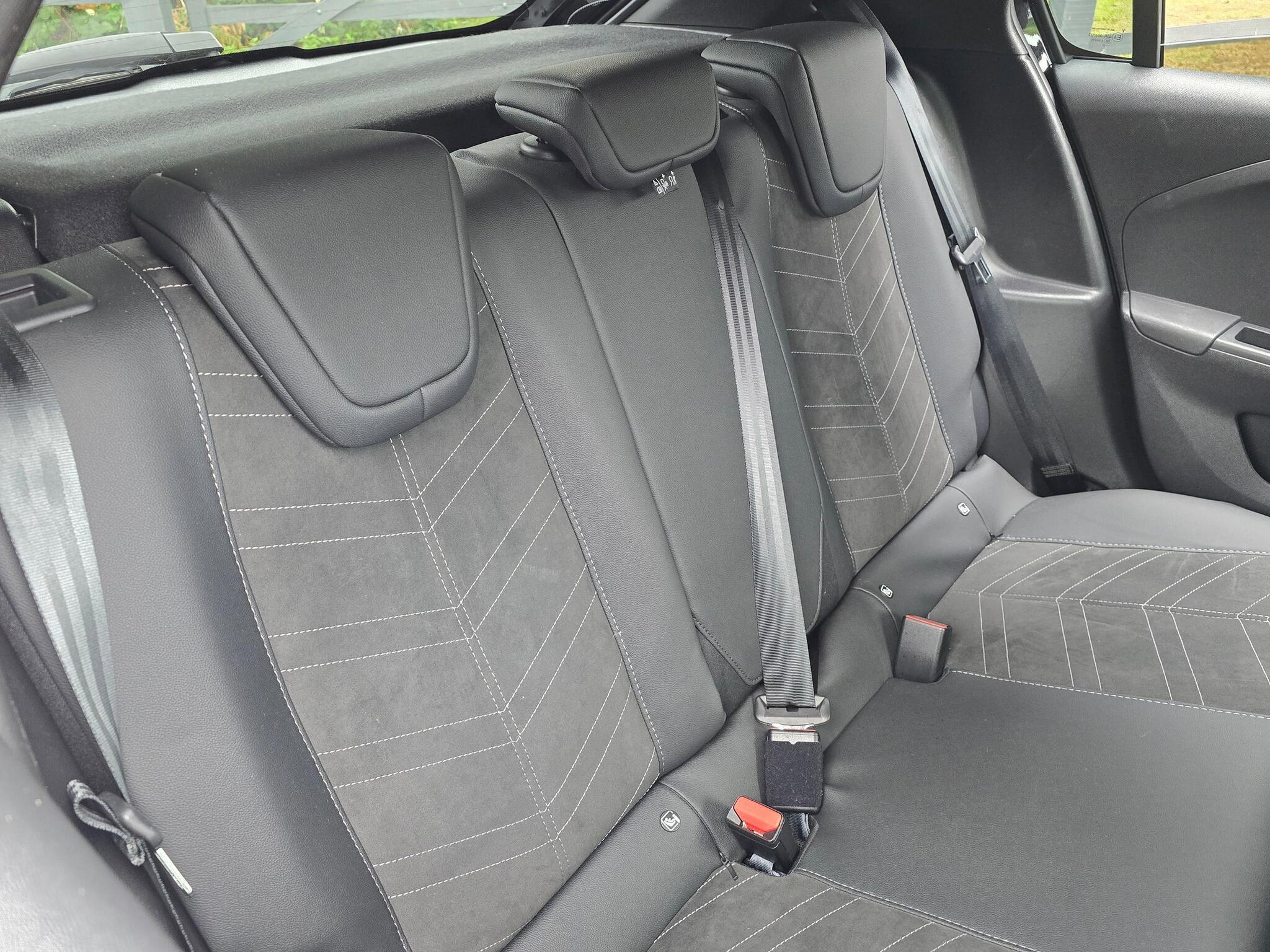 Vauxhall Corsa - Image 10