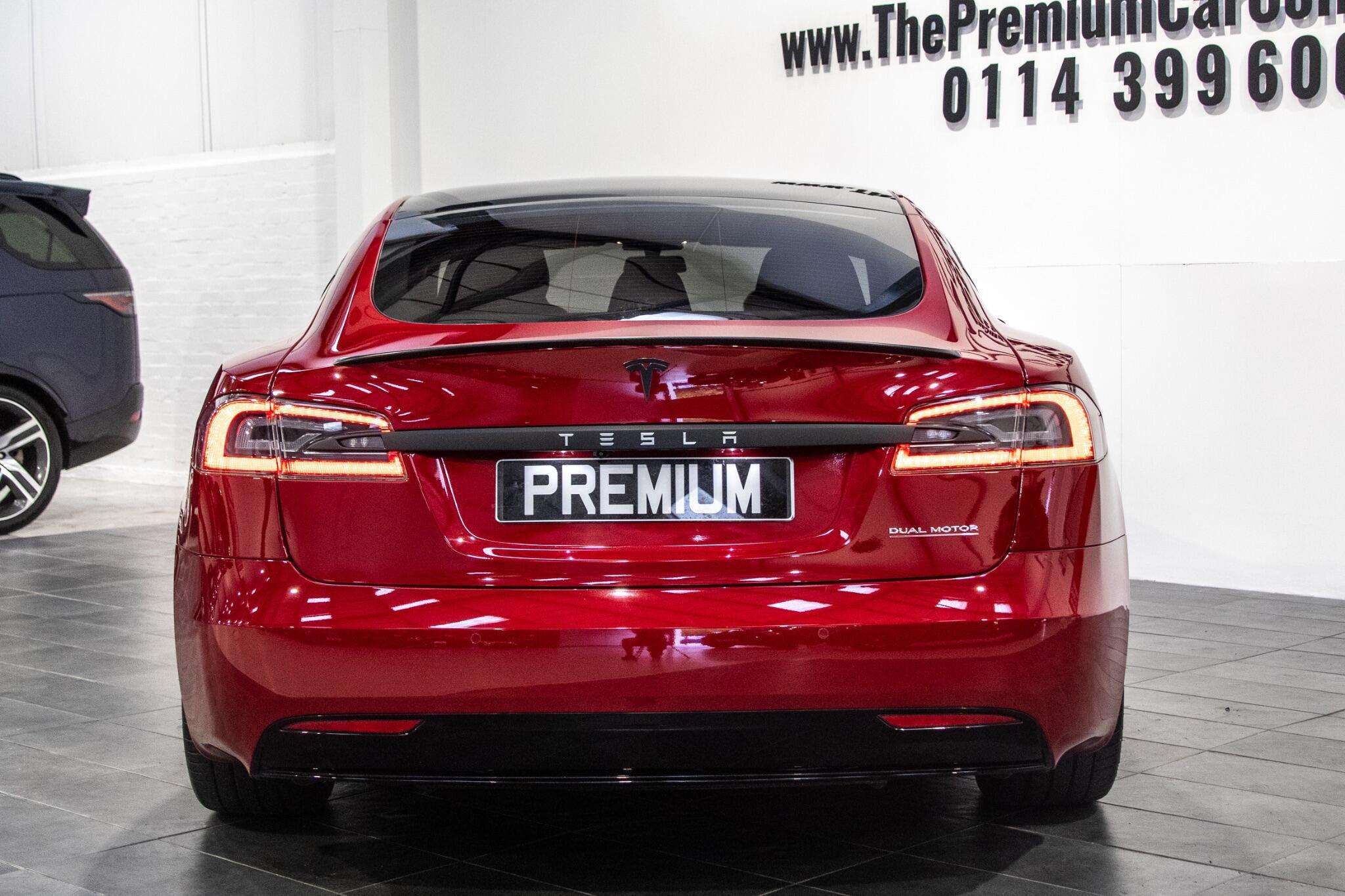 Tesla Model S - Image 9
