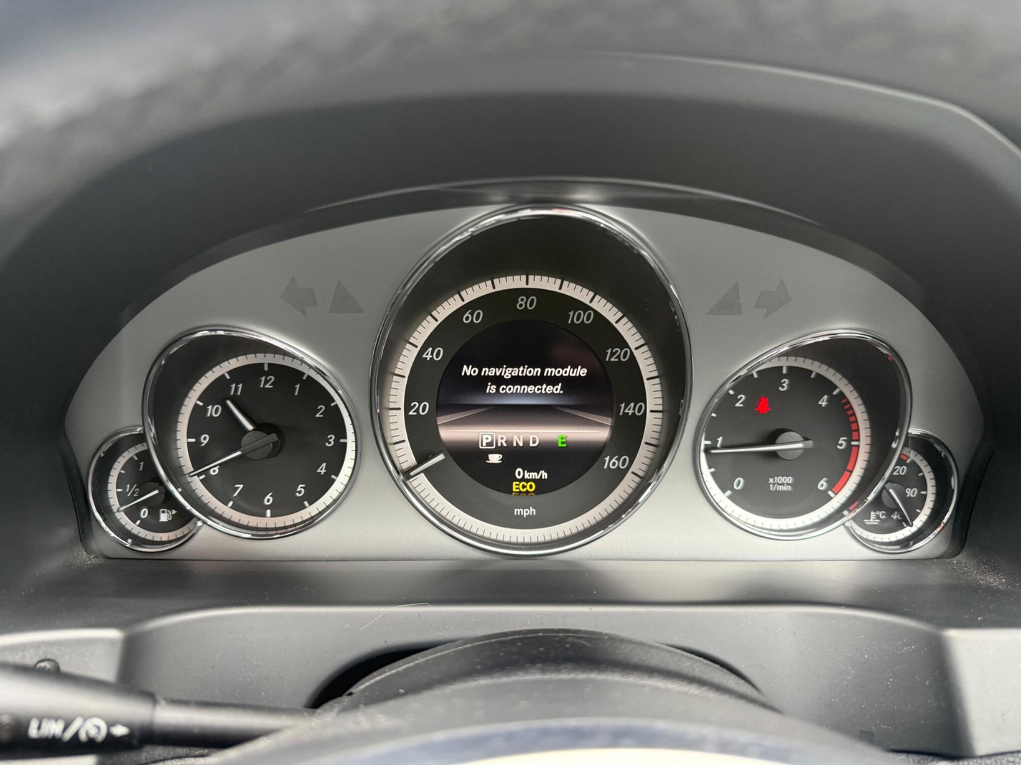 Mercedes E Class - Image 11