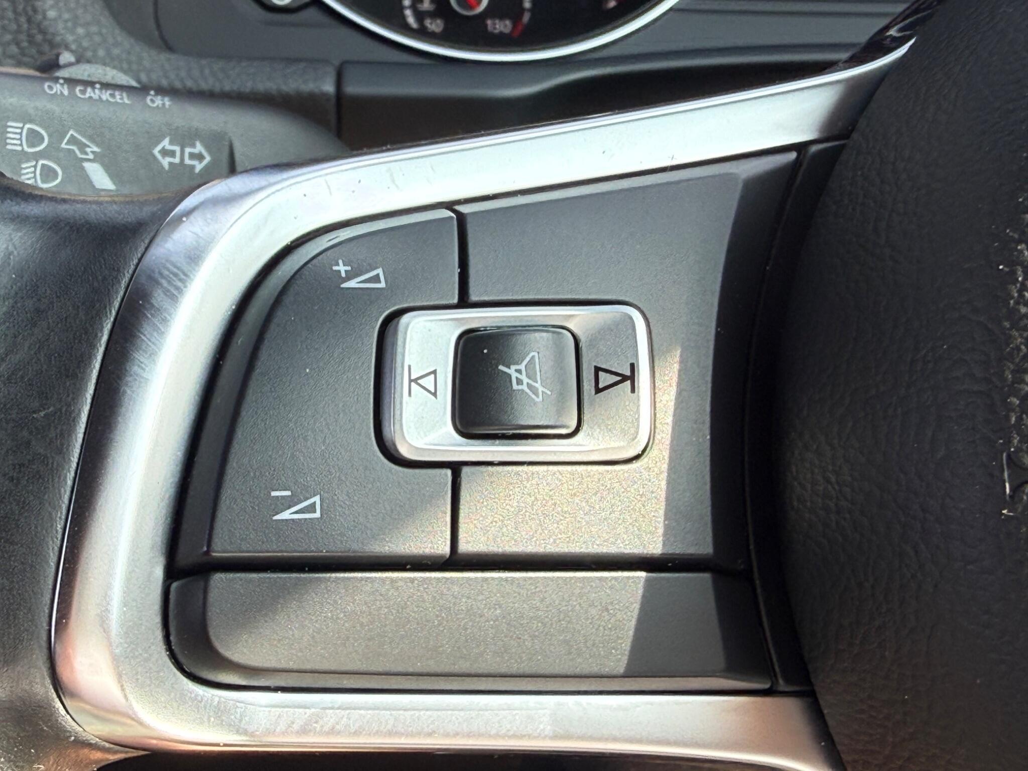 Volkswagen Scirocco - Image 26