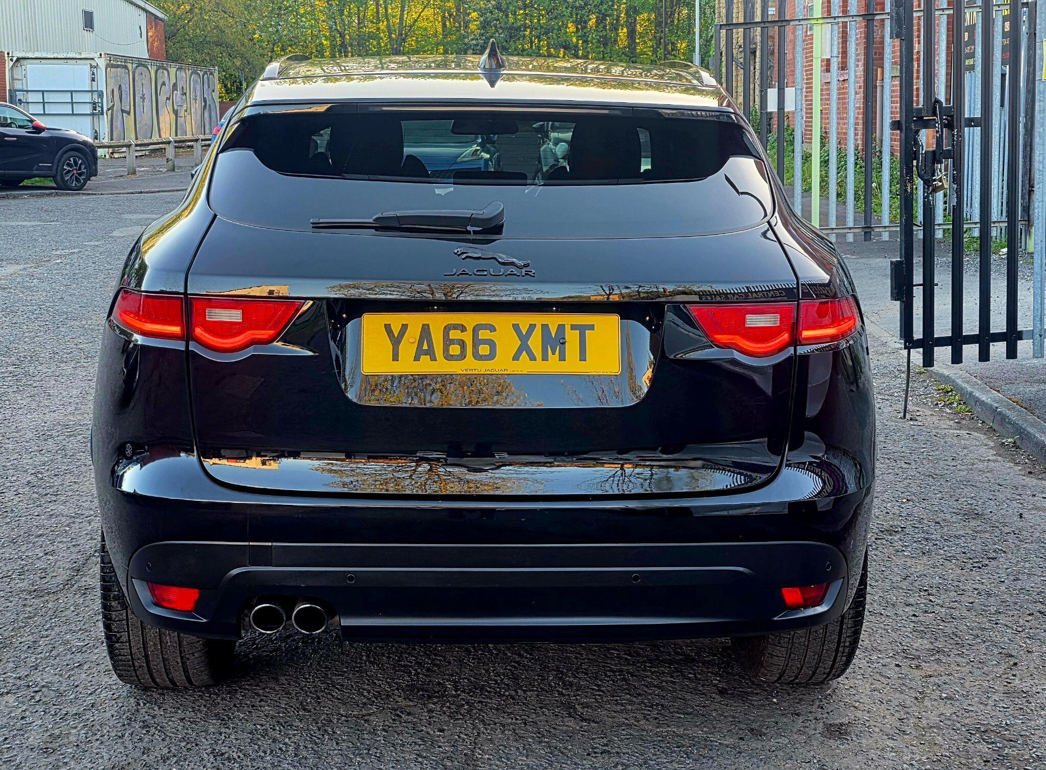 Jaguar F-Pace - Image 13