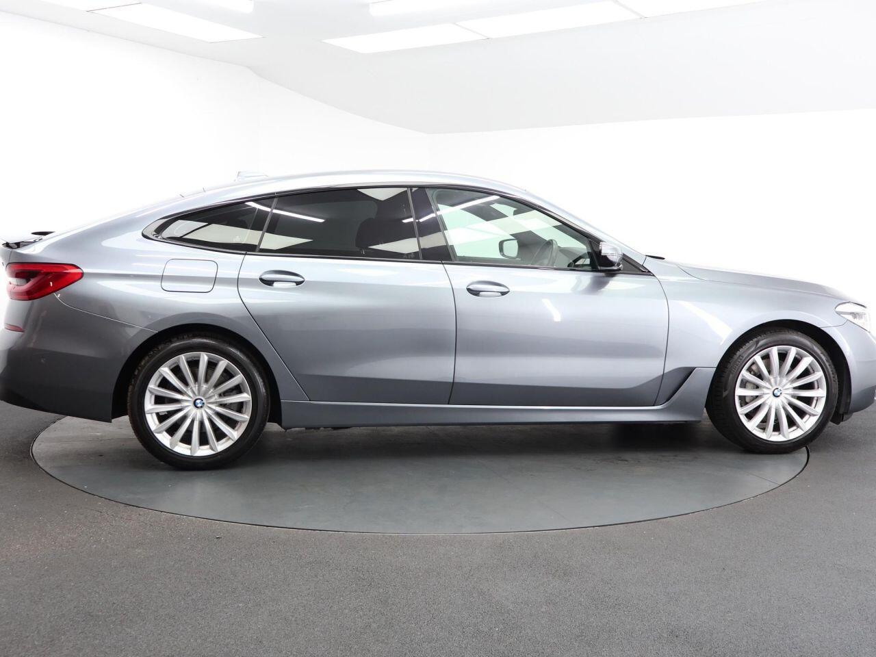 BMW 6 SERIES GRAN TURISMO - Image 13
