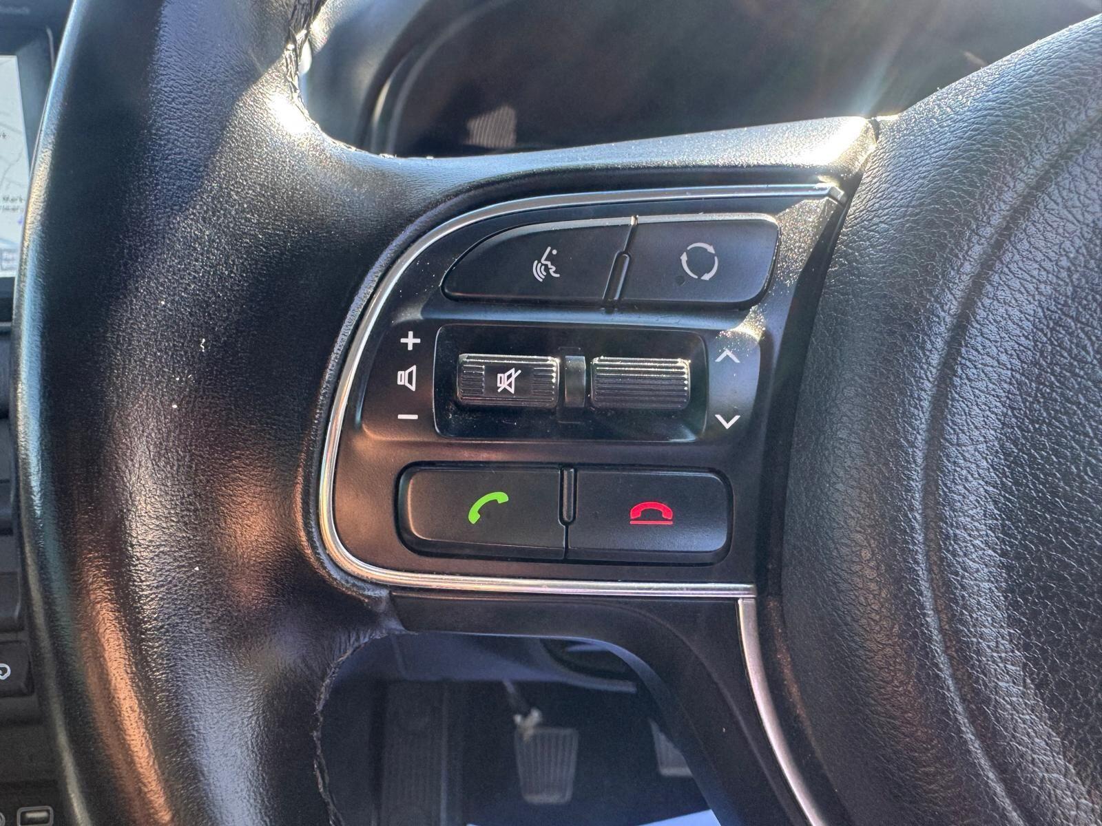 Kia Sportage - Image 12