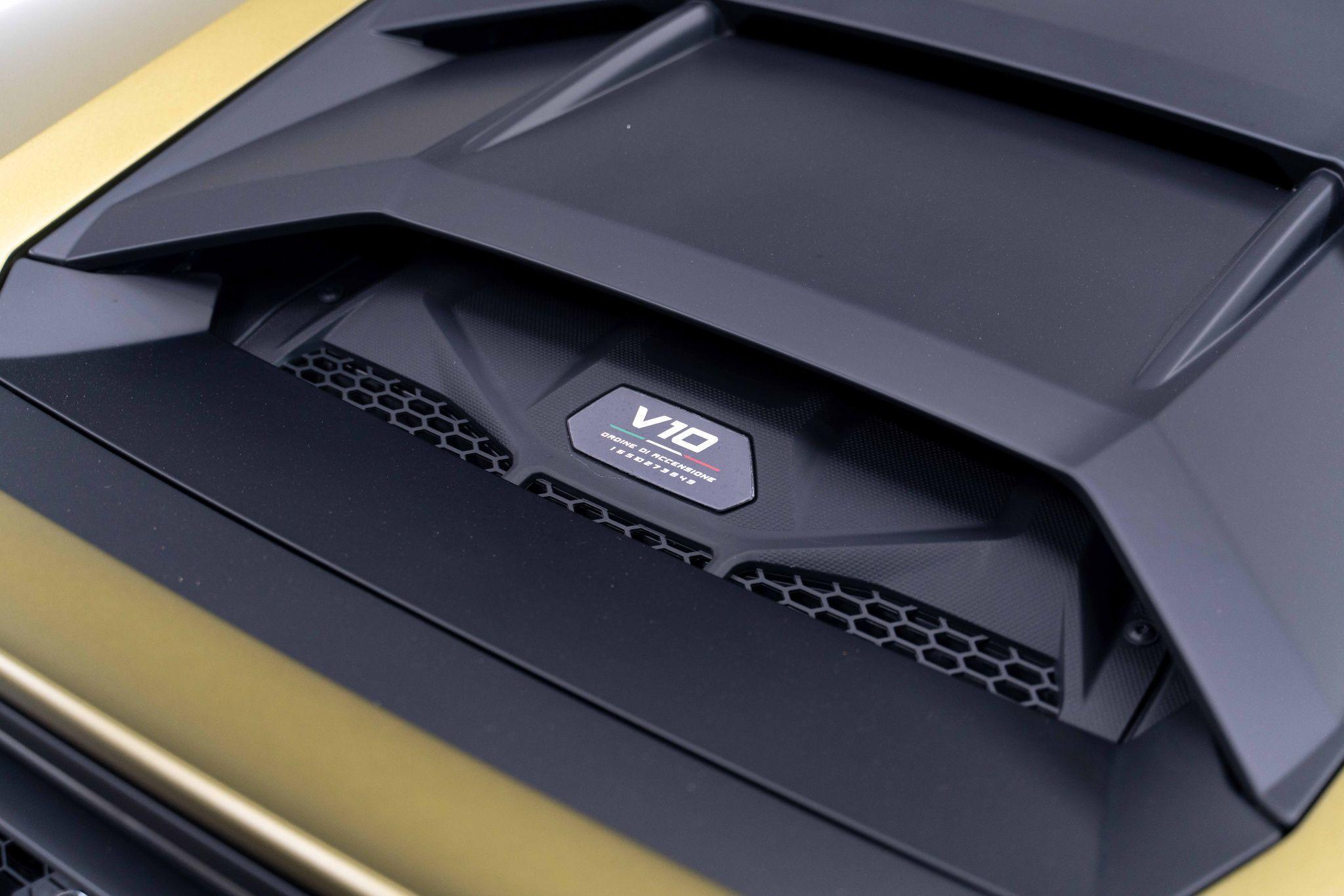 Lamborghini Huracan - Image 11