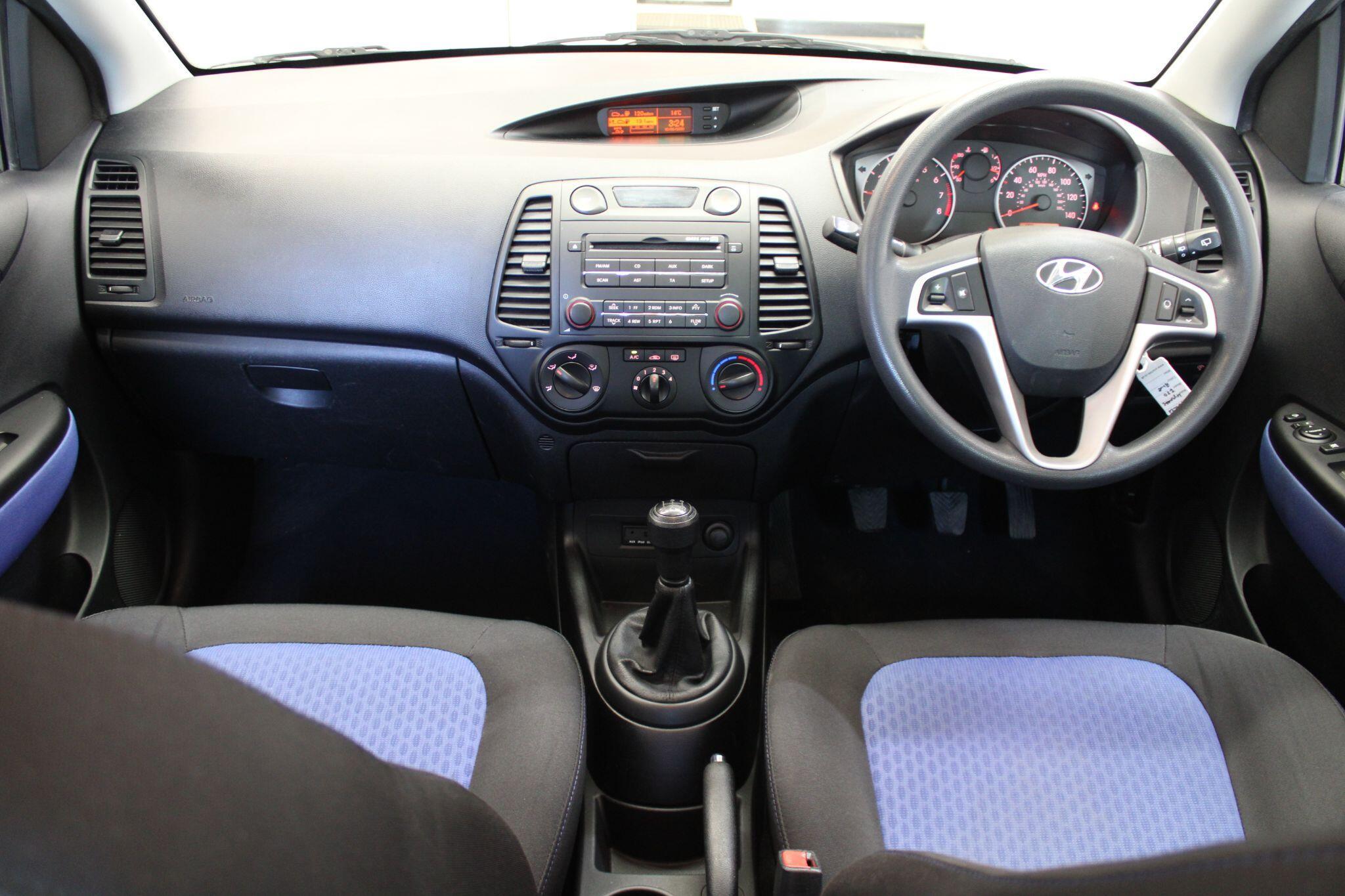 Hyundai i20 - Image 36