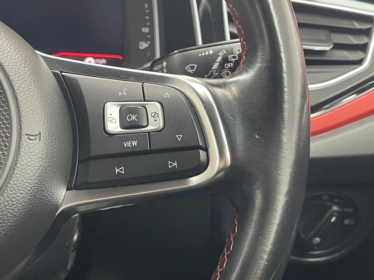 Volkswagen Polo - Image 30