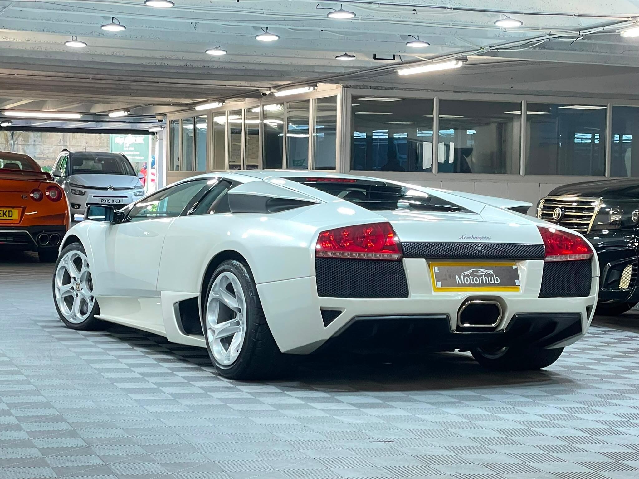 Lamborghini Murcielago - Image 16