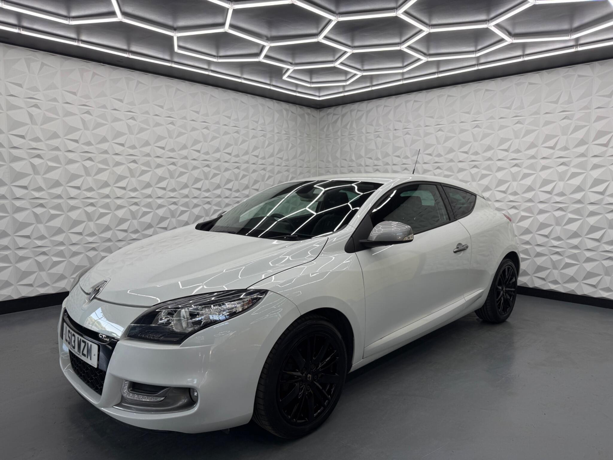 Renault Megane - Image 6