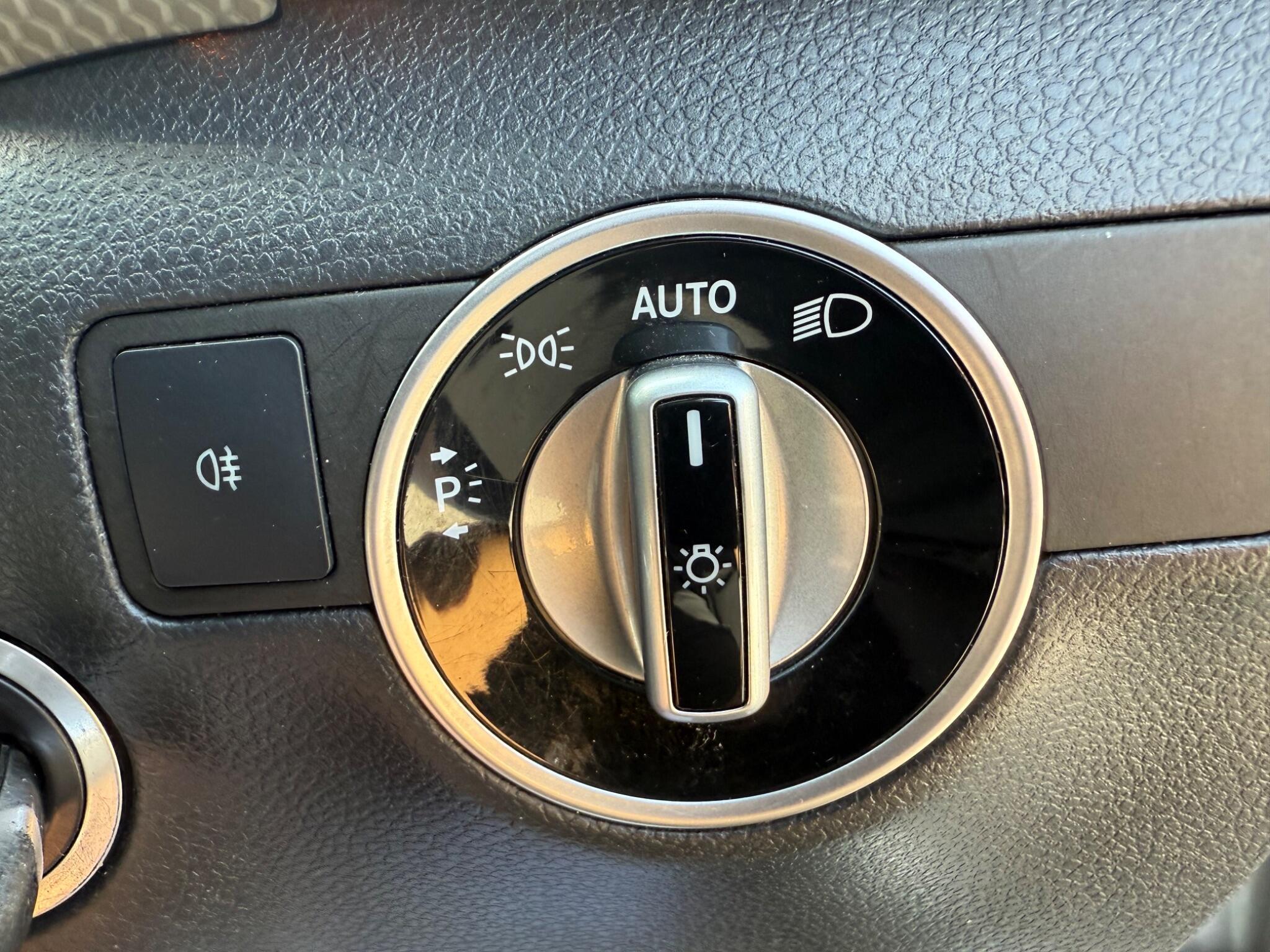 Mercedes B Class - Image 37