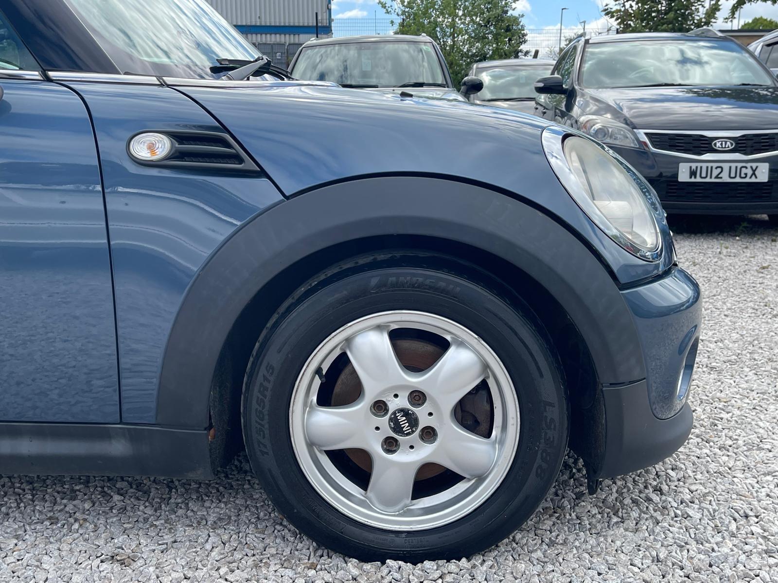 MINI Hatch
