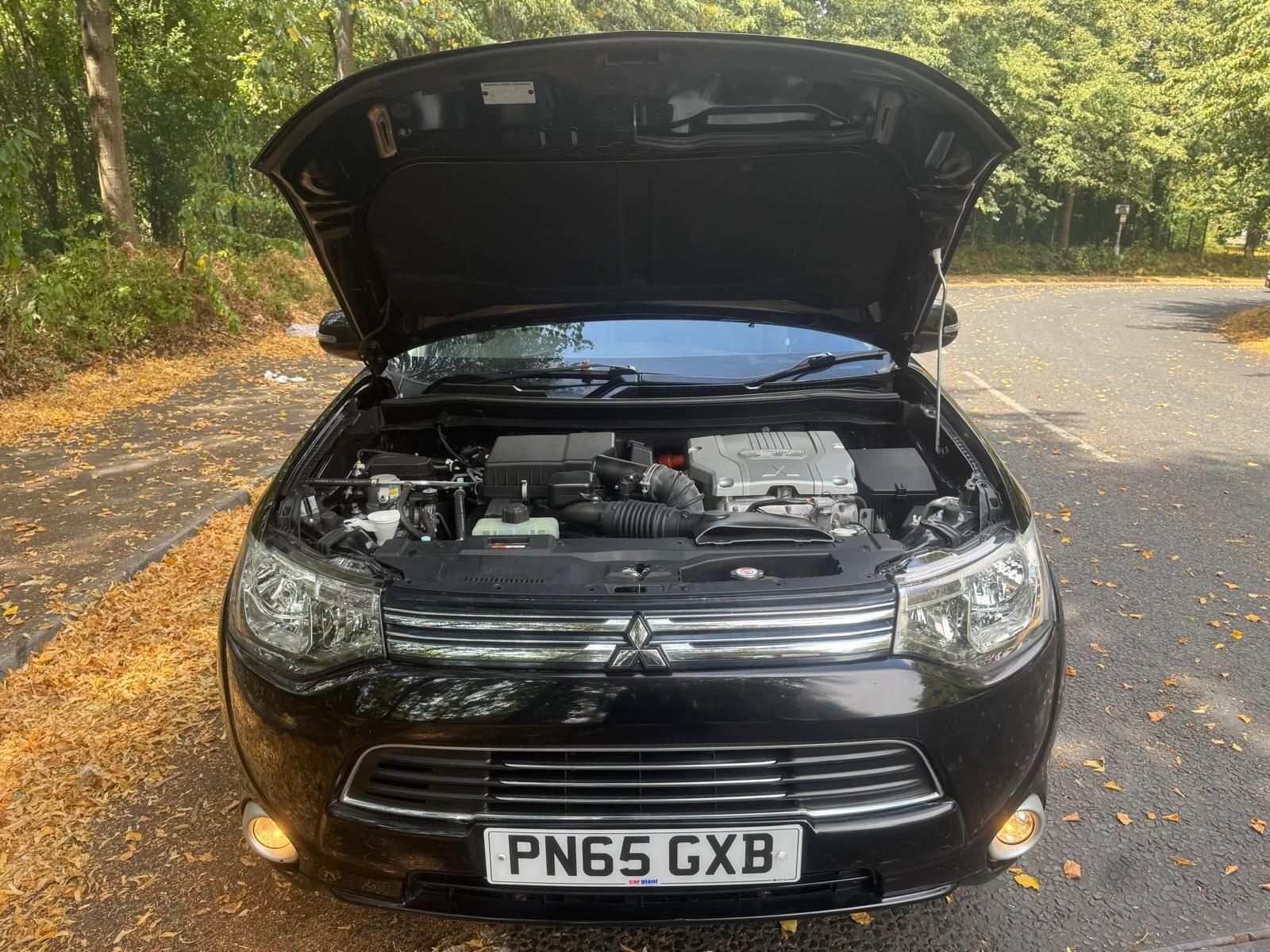 Mitsubishi Outlander - Image 7