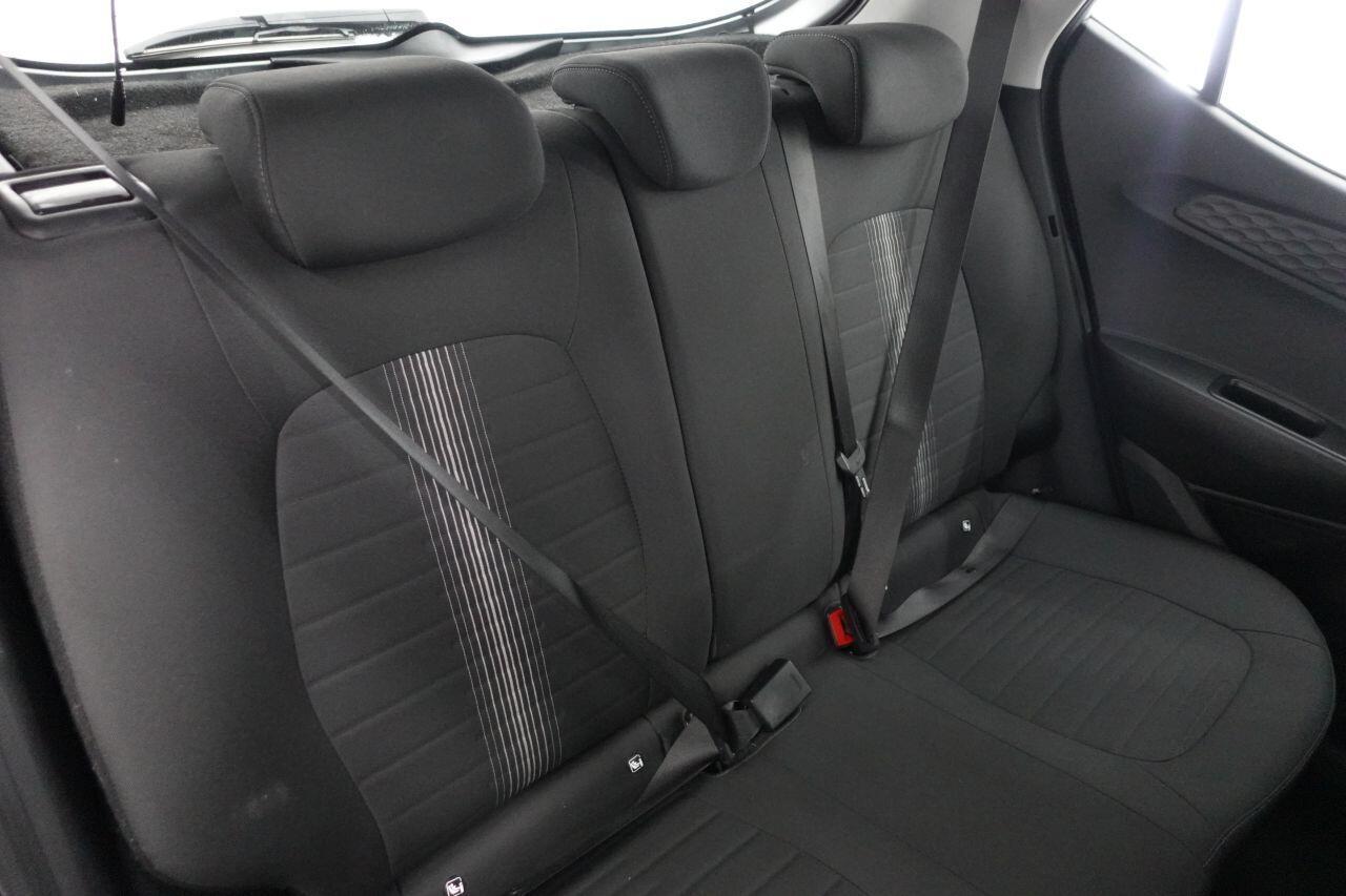 Hyundai i10 - Image 20