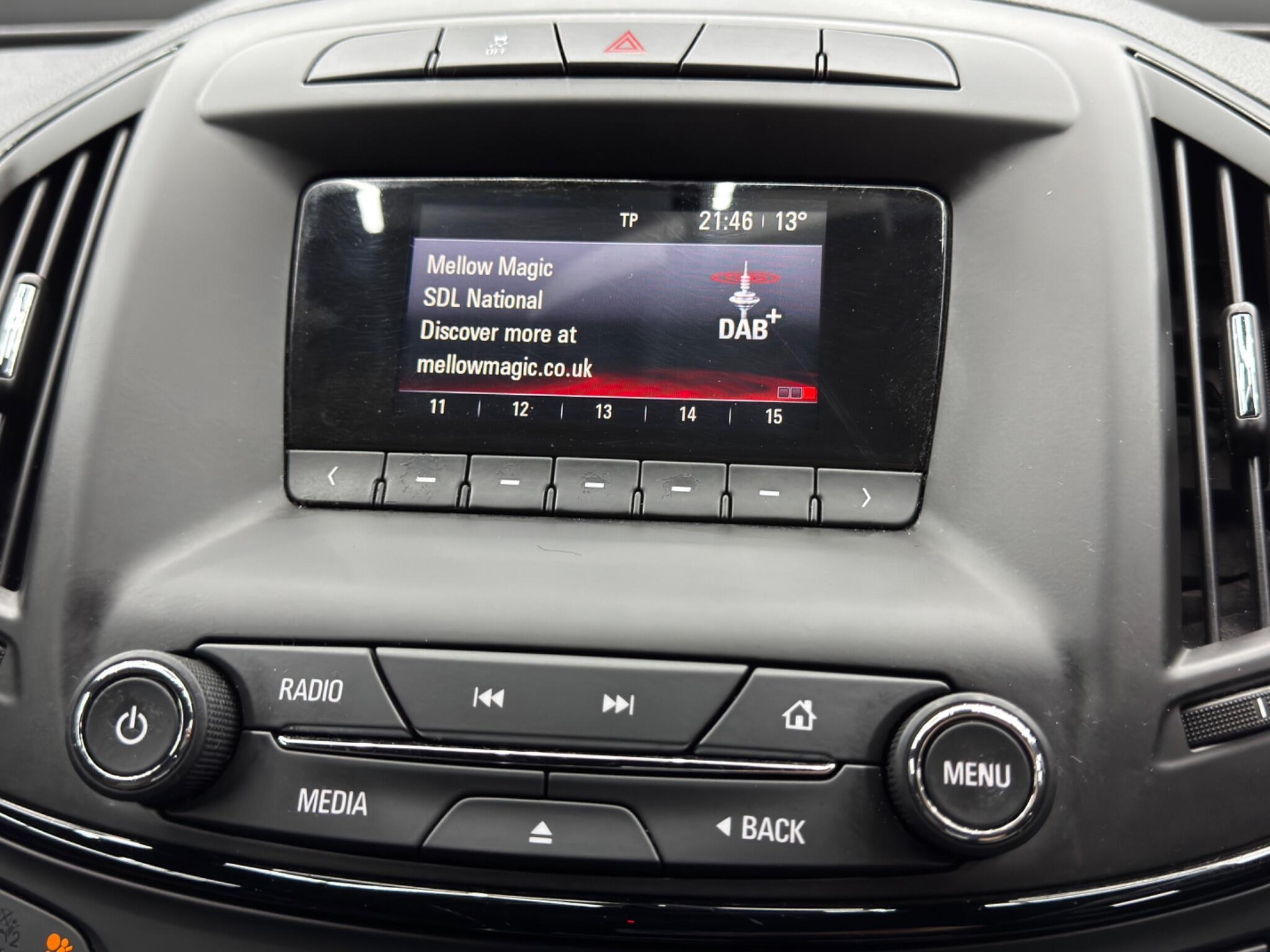 Vauxhall Insignia - Image 28