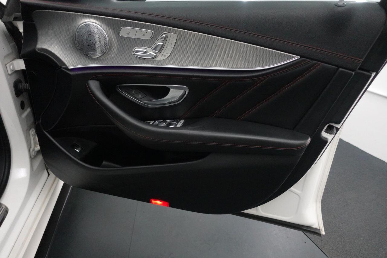 Mercedes-benz E Class - Image 8