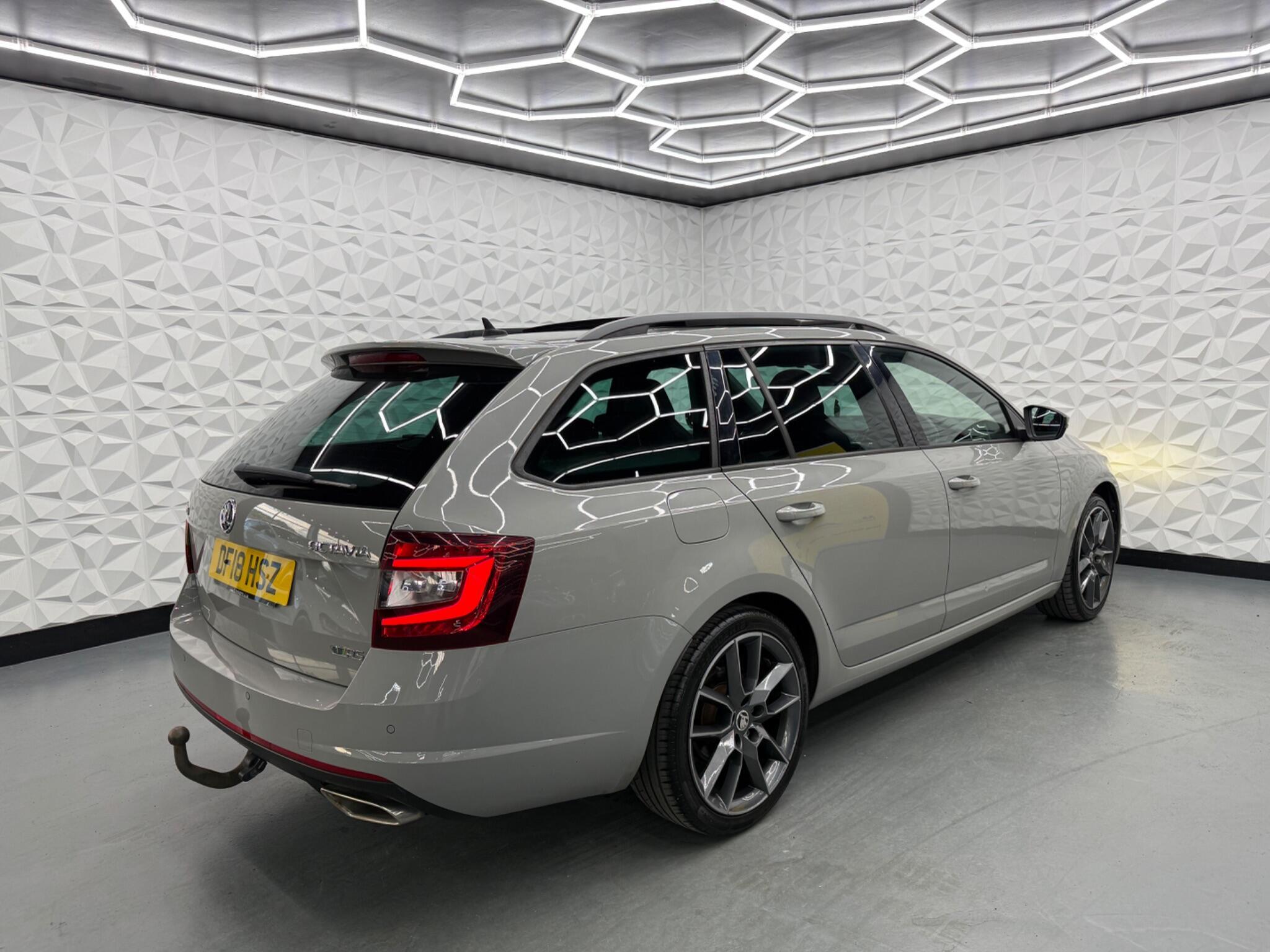 Skoda Octavia - Image 15
