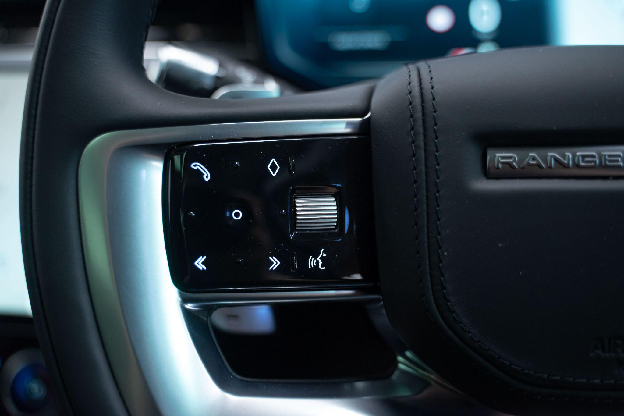 Land Rover Range Rover - Image 11