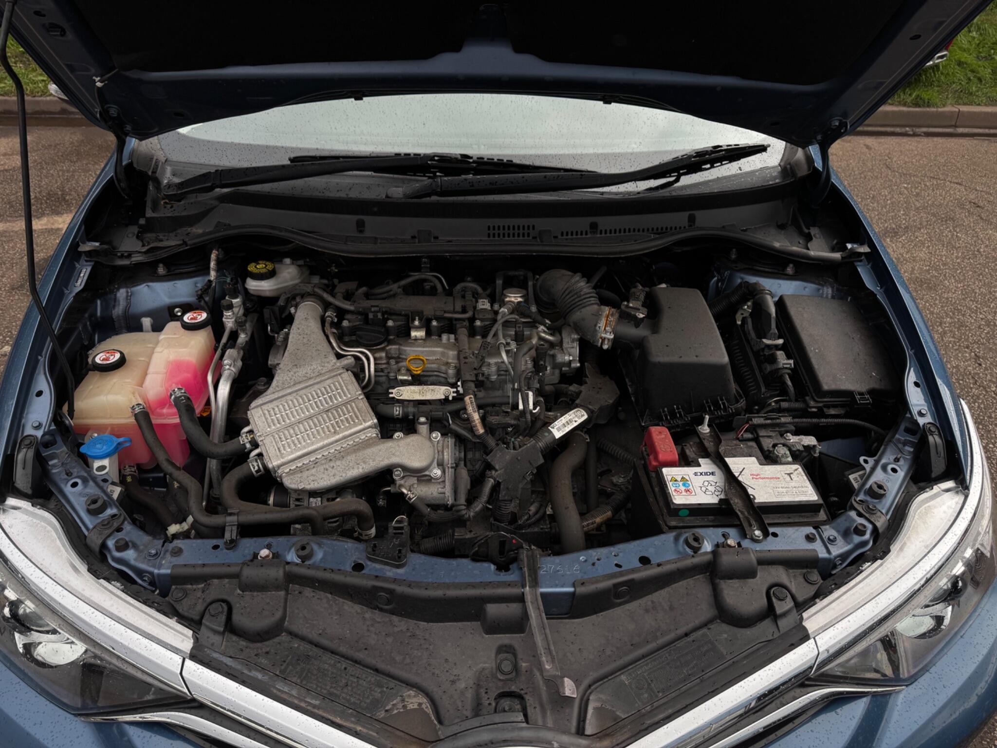 Toyota Auris - Image 20