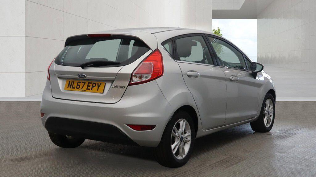 Ford Fiesta - Image 4