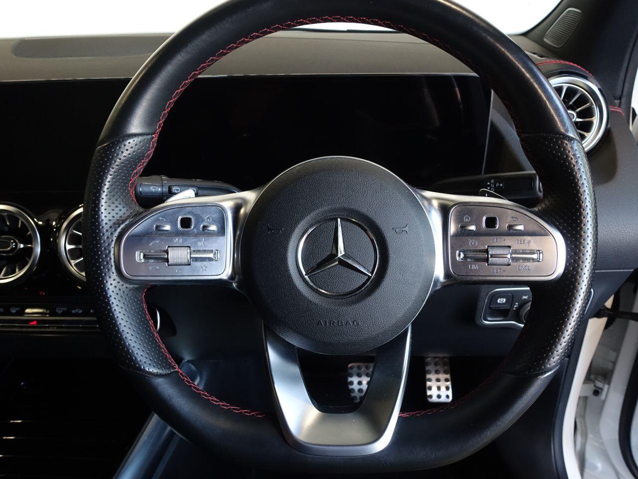 Mercedes Eqa - Image 19