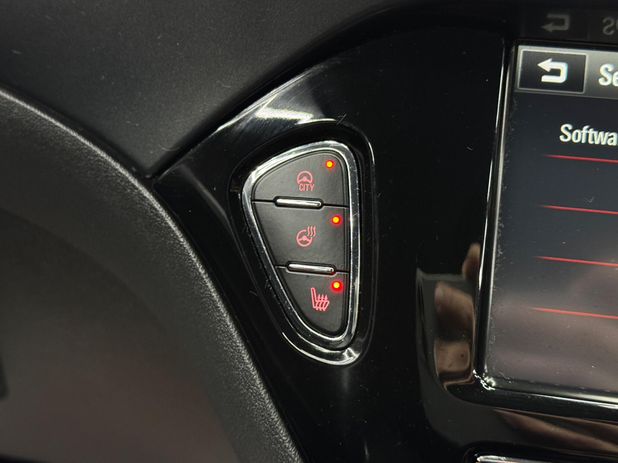 Vauxhall Corsa - Image 30