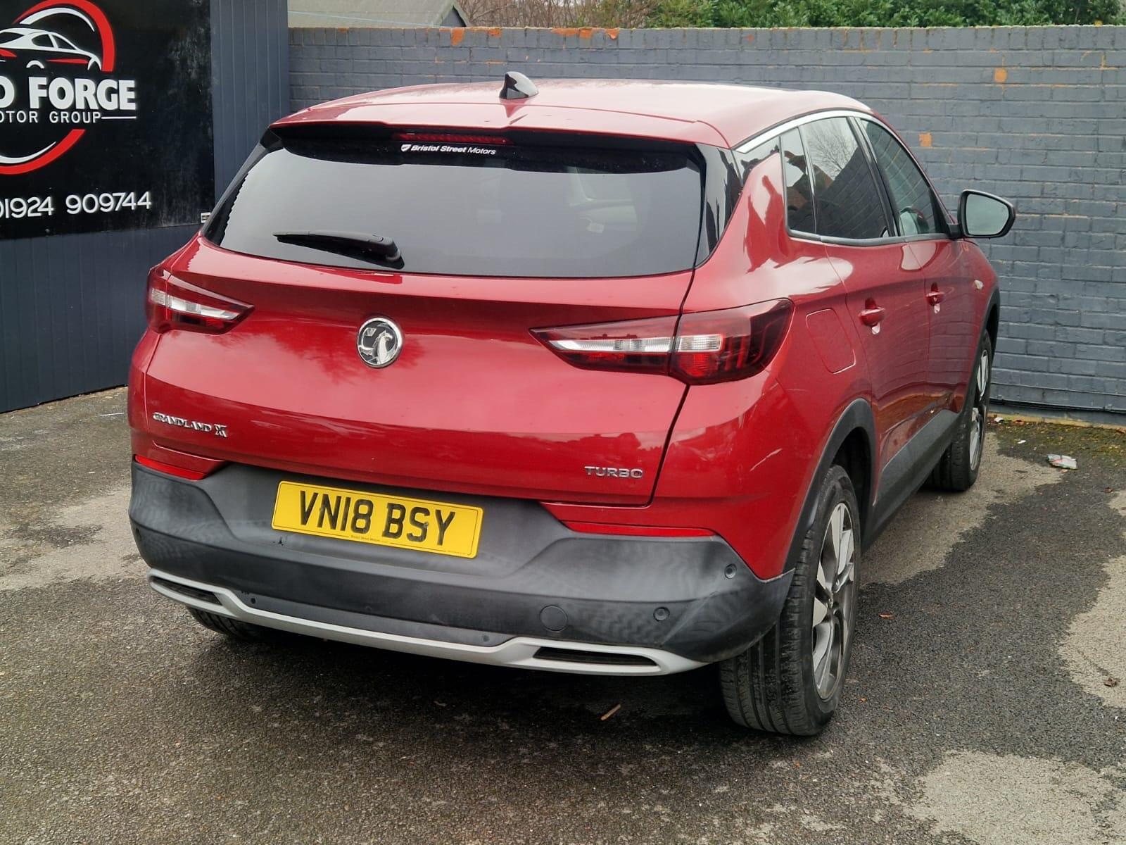 Vauxhall Grandland X - Image 15