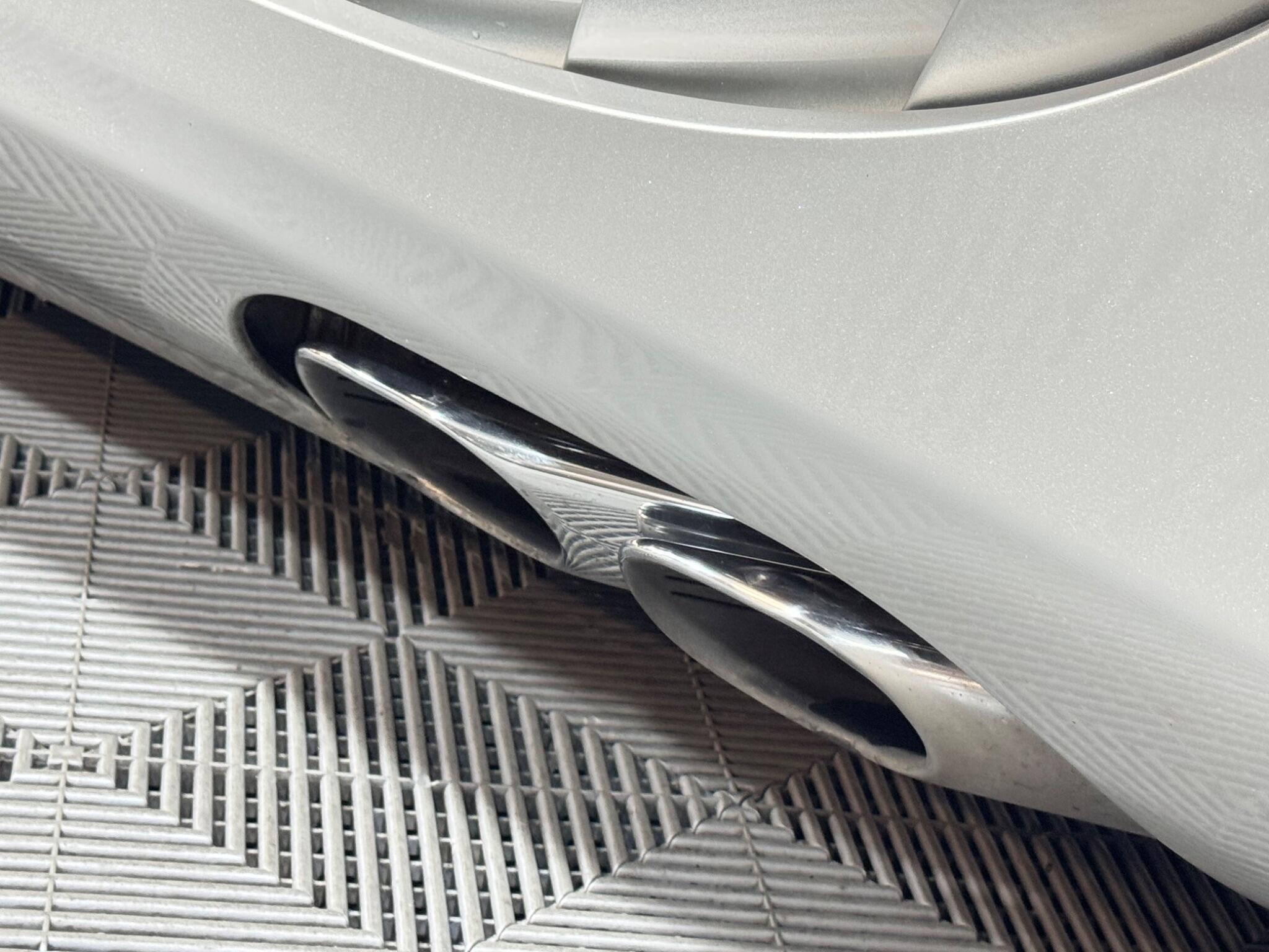 Mercedes SLR McLaren - Image 19