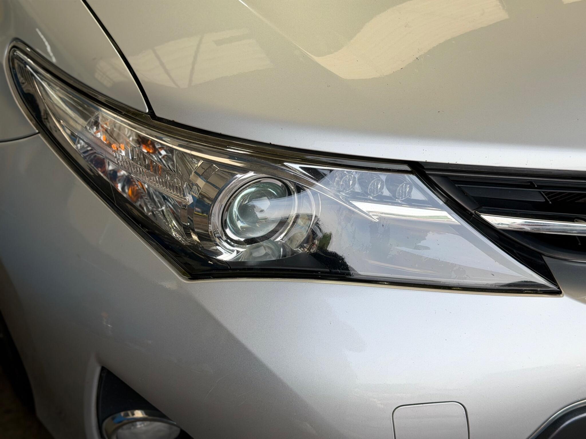 Toyota Auris - Image 11