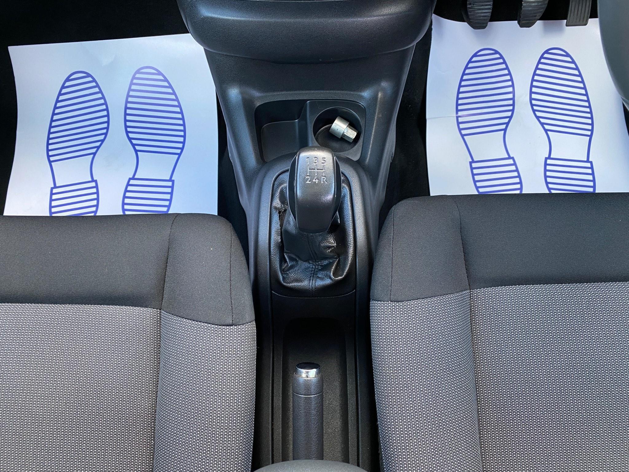 Citroen C4 Cactus - Image 41