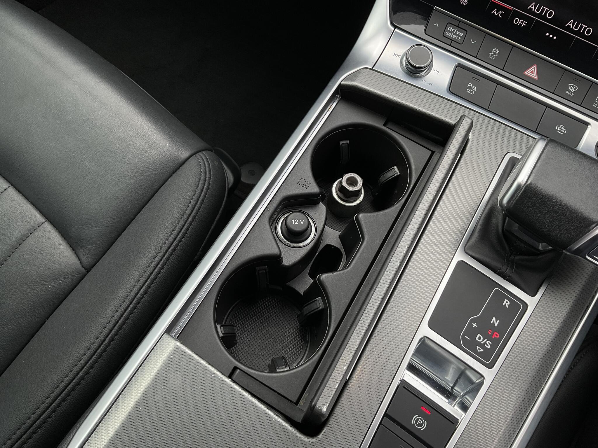 Audi A6 Saloon - Image 19