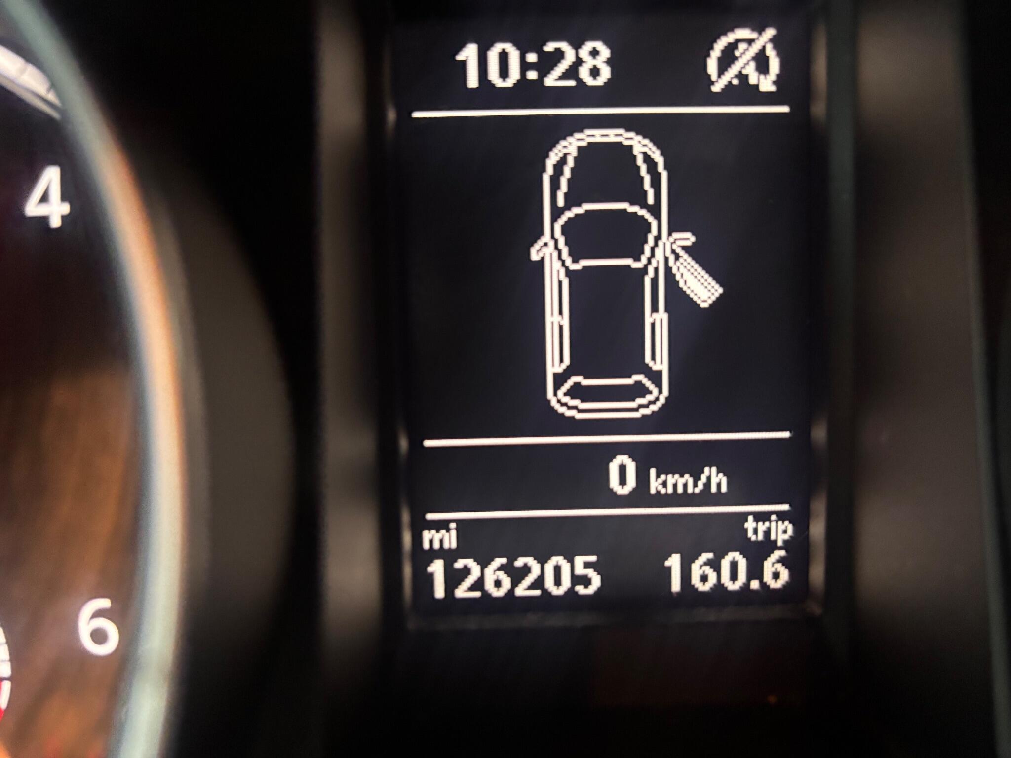 Volkswagen Scirocco - Image 16