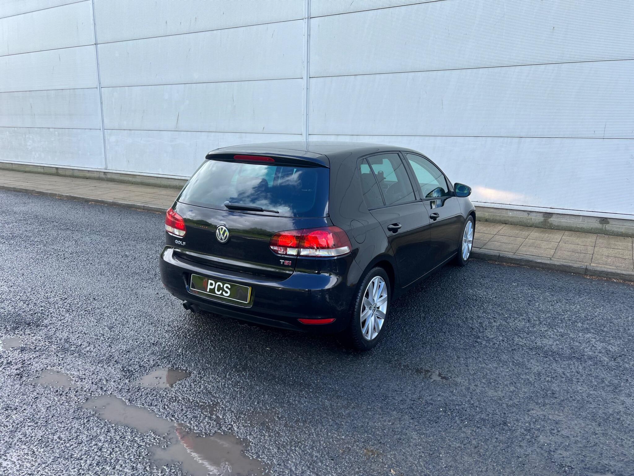 Volkswagen Golf - Image 12
