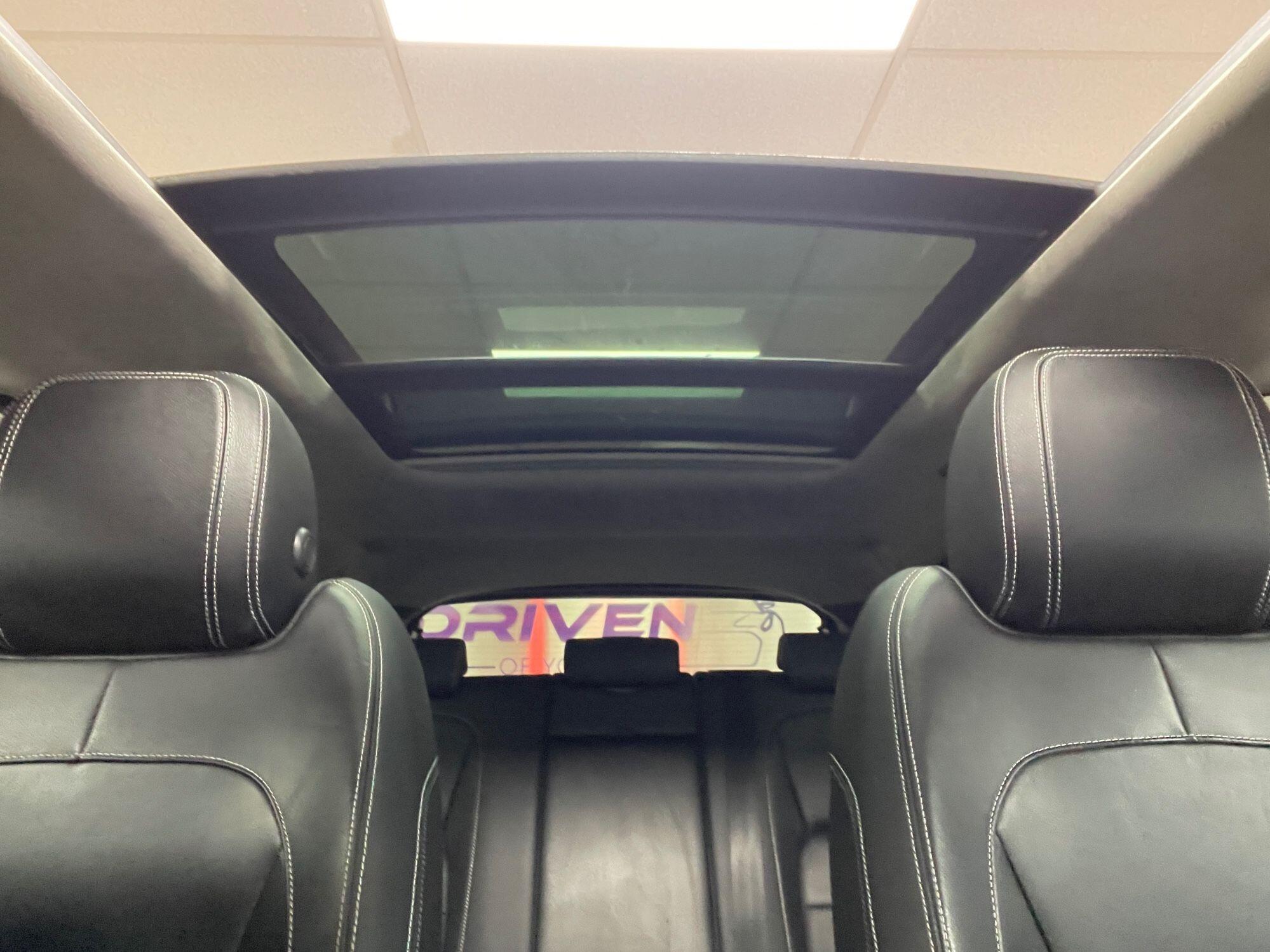 Jaguar F-Pace - Image 34