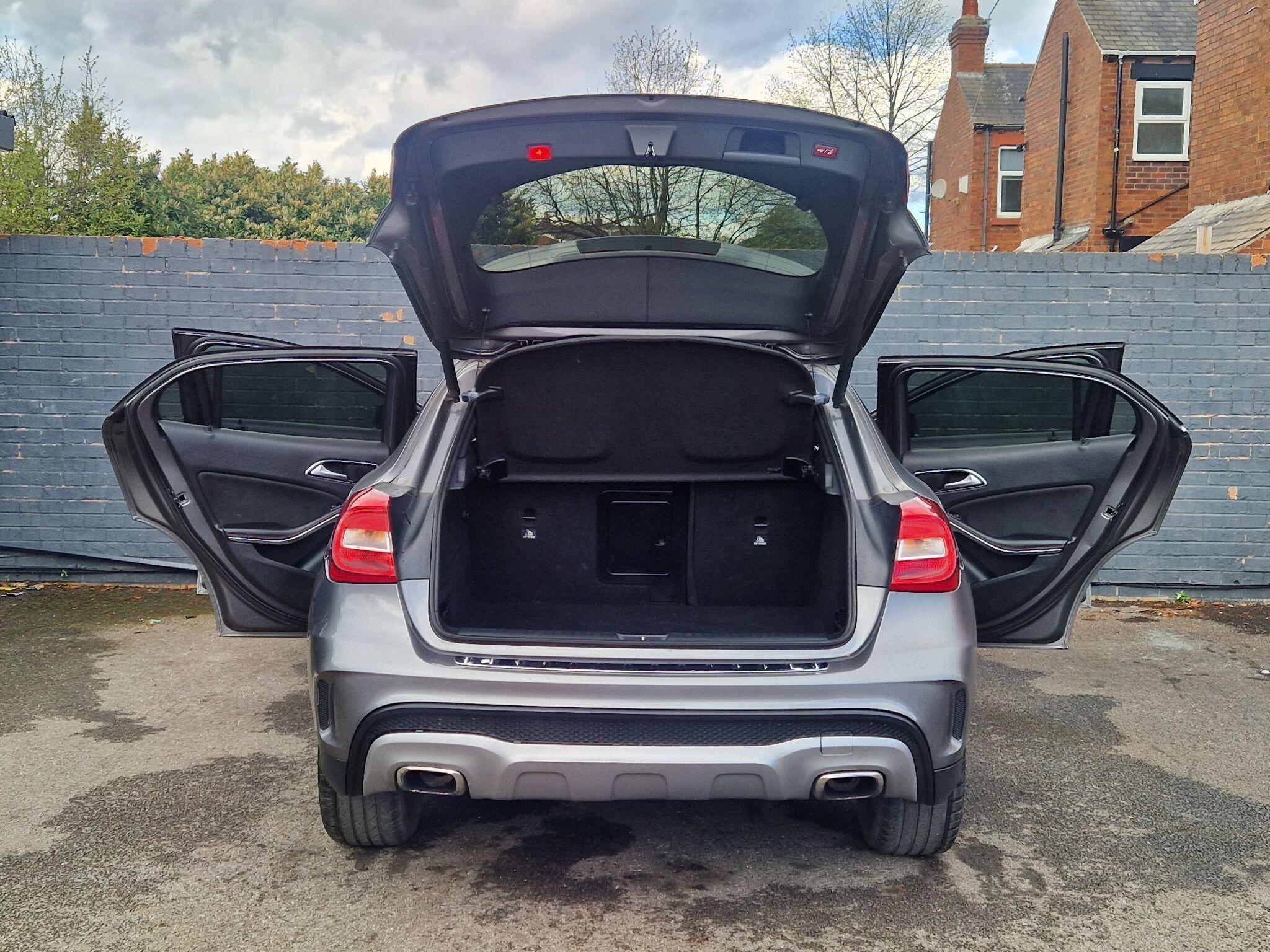 Mercedes GLA - Image 20